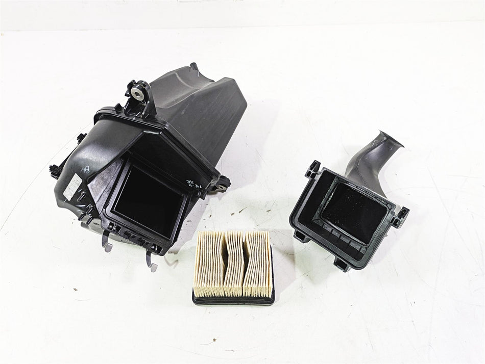2023 BMW G310R K03 Air Box Cleaner Breather Filter 13719452919 {{ shop.shopifyCountryName }} - Mototech271