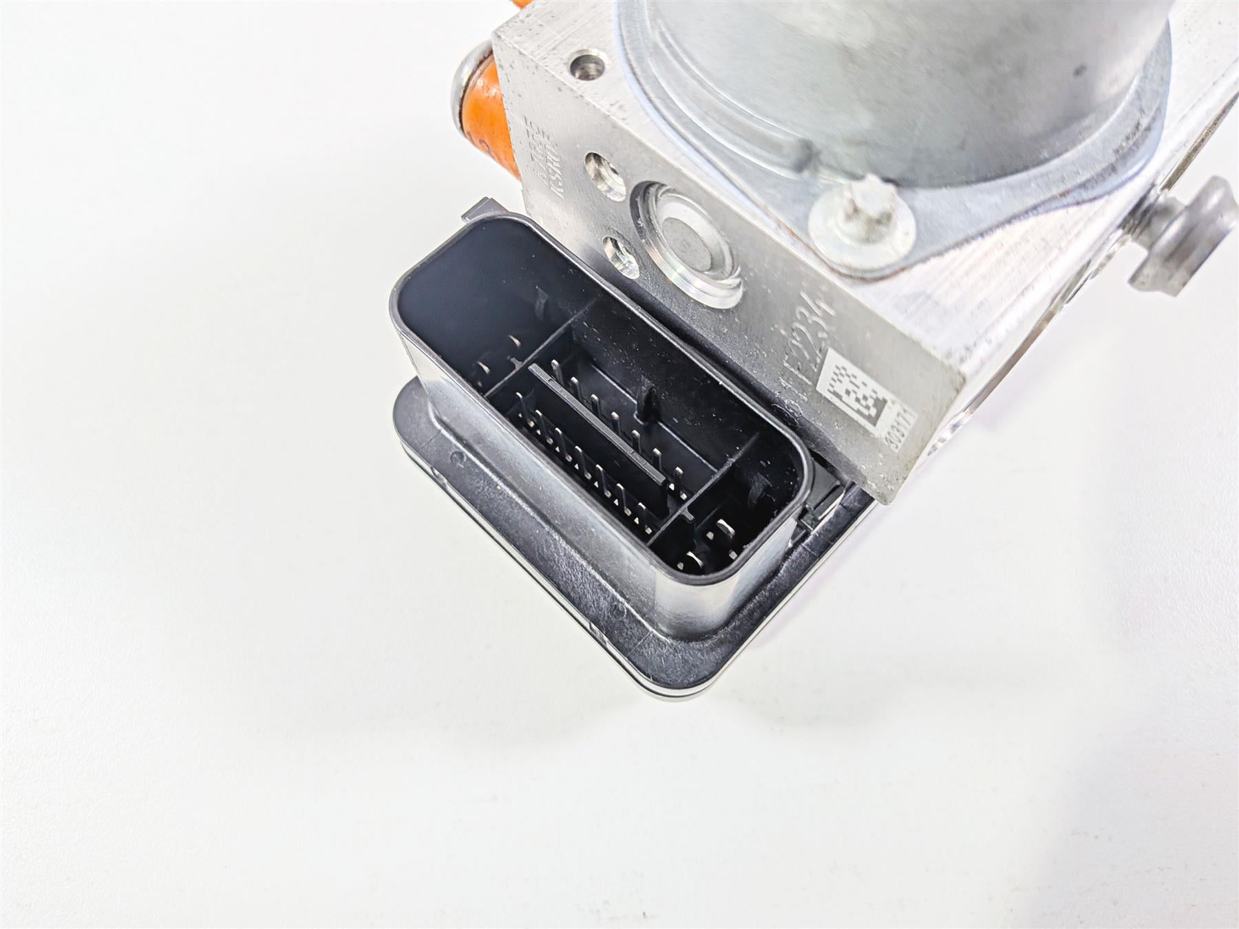 2023 BMW R nineT Scrambler K23 Abs Brake Pump Control Module 34518393178 {{ shop.shopifyCountryName }} - Mototech271