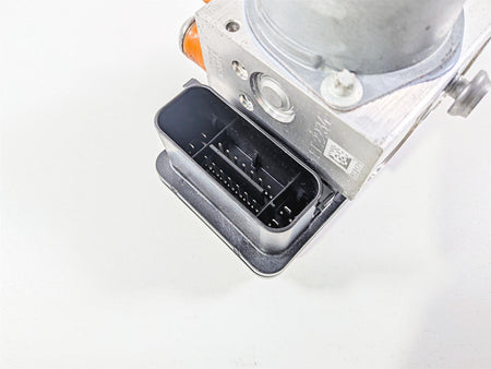 2023 BMW R nineT Scrambler K23 Abs Brake Pump Control Module 34518393178 {{ shop.shopifyCountryName }} - Mototech271
