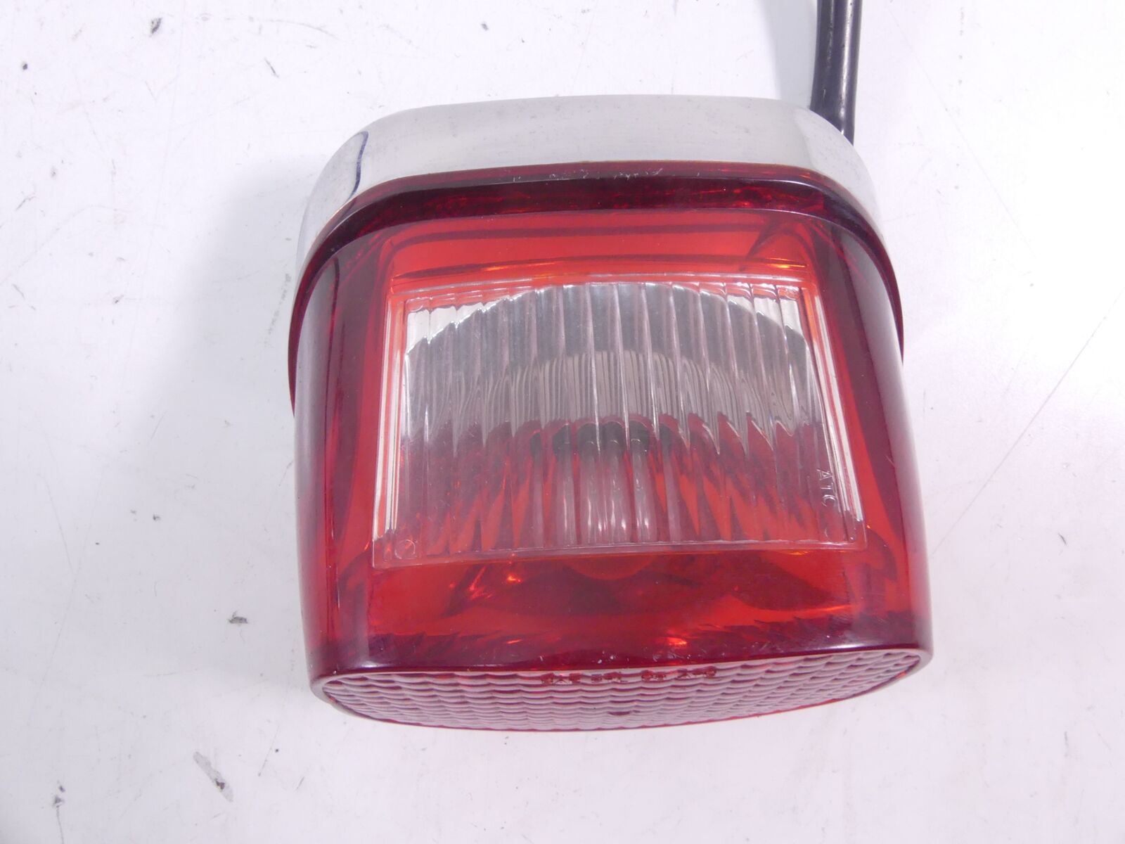 2002 Harley FLSTCI Softail Heritage Taillight Tail Light Rear Brake Lamp 68140-9 {{ shop.shopifyCountryName }} - Mototech271