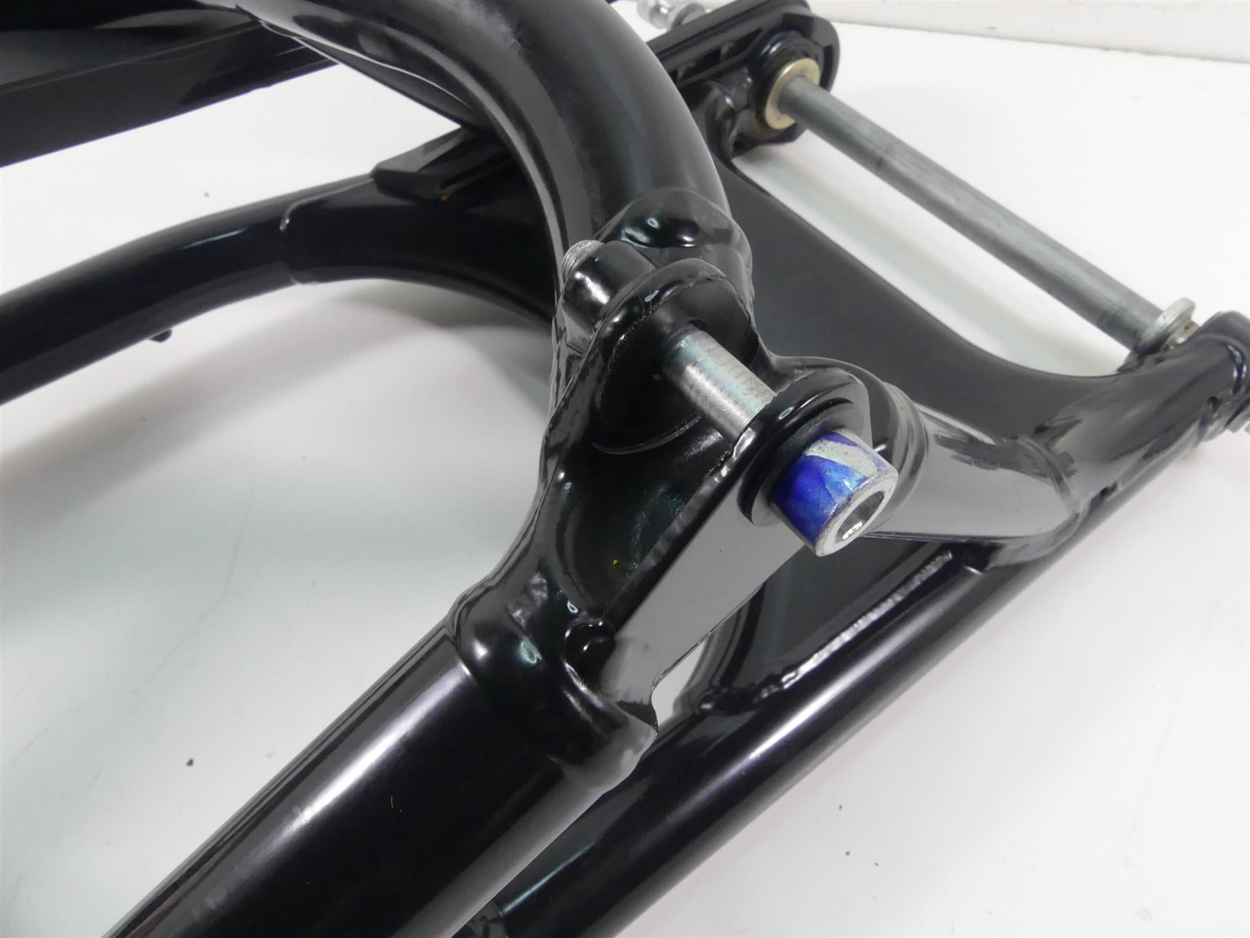 2022 Indian FTR1200 S Straight Rear Swingarm Swing Arm + Axle 1025419 {{ shop.shopifyCountryName }} - Mototech271