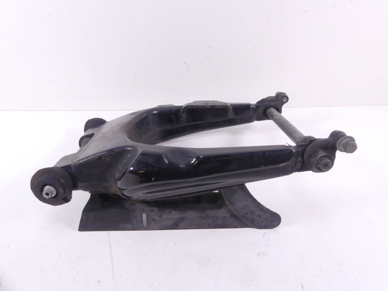 2009 Harley Touring FLHRC Road King Rear Swing Arm Swingarm 1" Axle 45470-09 {{ shop.shopifyCountryName }} - Mototech271