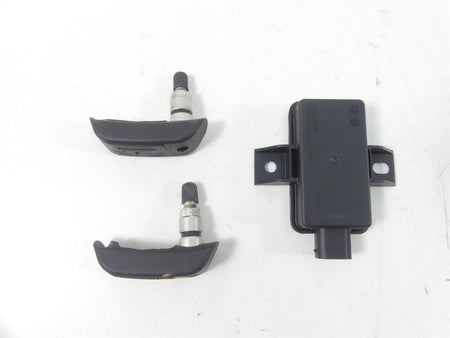2016 BMW R1200GS K50 Rdc Sensor & Tire Pressure Sensor Set 65758546222 {{ shop.shopifyCountryName }} - Mototech271