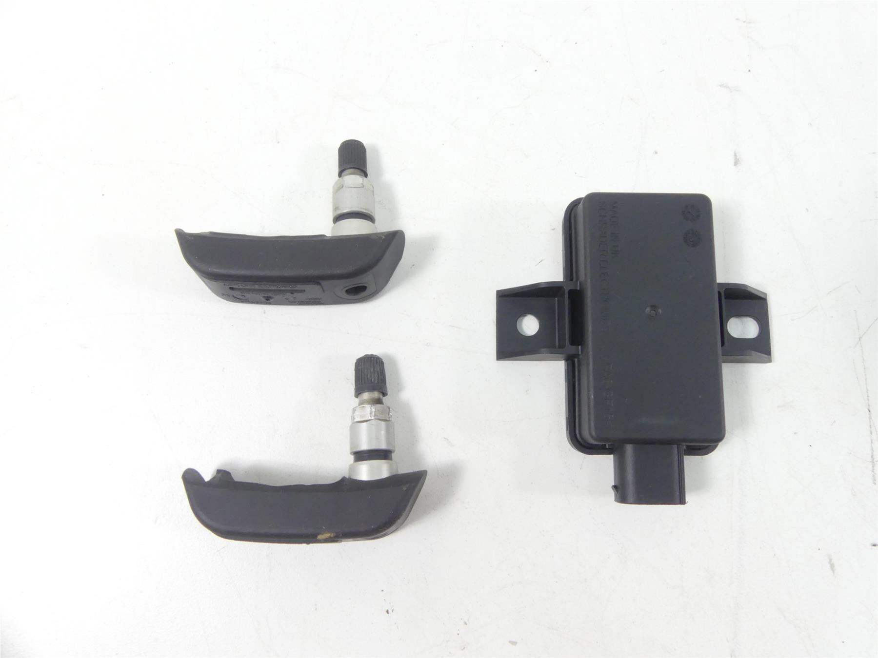 2016 BMW R1200GS K50 Rdc Sensor & Tire Pressure Sensor Set 65758546222