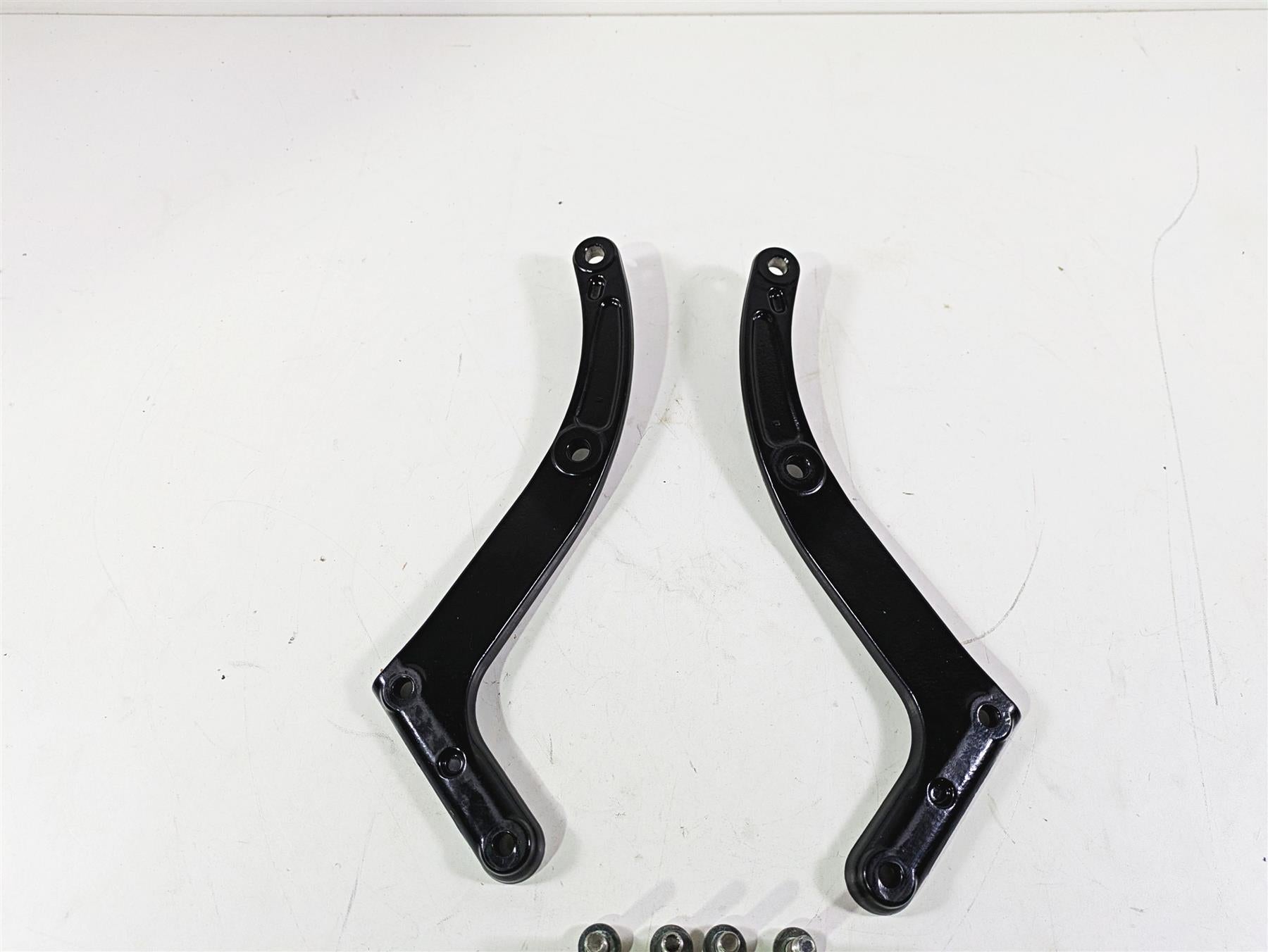 2008 Harley FLSTSB Cross Bones Rear Fender Struts Braces 47813-08BHP 47809-08BHP {{ shop.shopifyCountryName }} - Mototech271