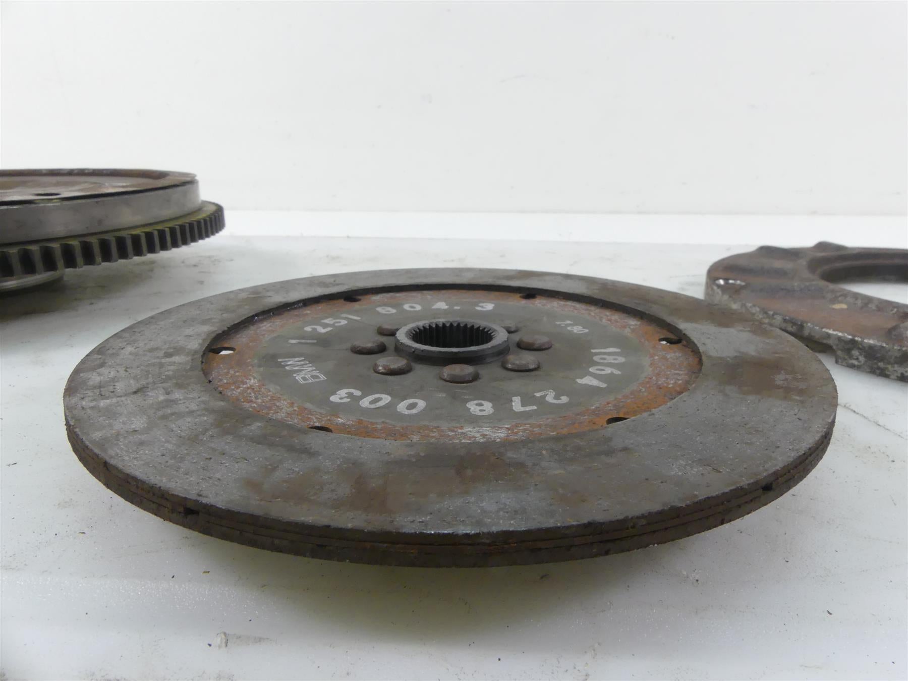 1978 BMW R100 S (2474) Clutch & Flywheel & Pressure Plate Disc Set 21211236332 {{ shop.shopifyCountryName }} - Mototech271