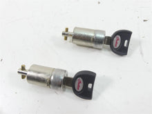 Load image into Gallery viewer, 2019 Indian Chieftain Classic Saddlebag Steering Locks &amp; Keys Set 2635146 | Mototech271
