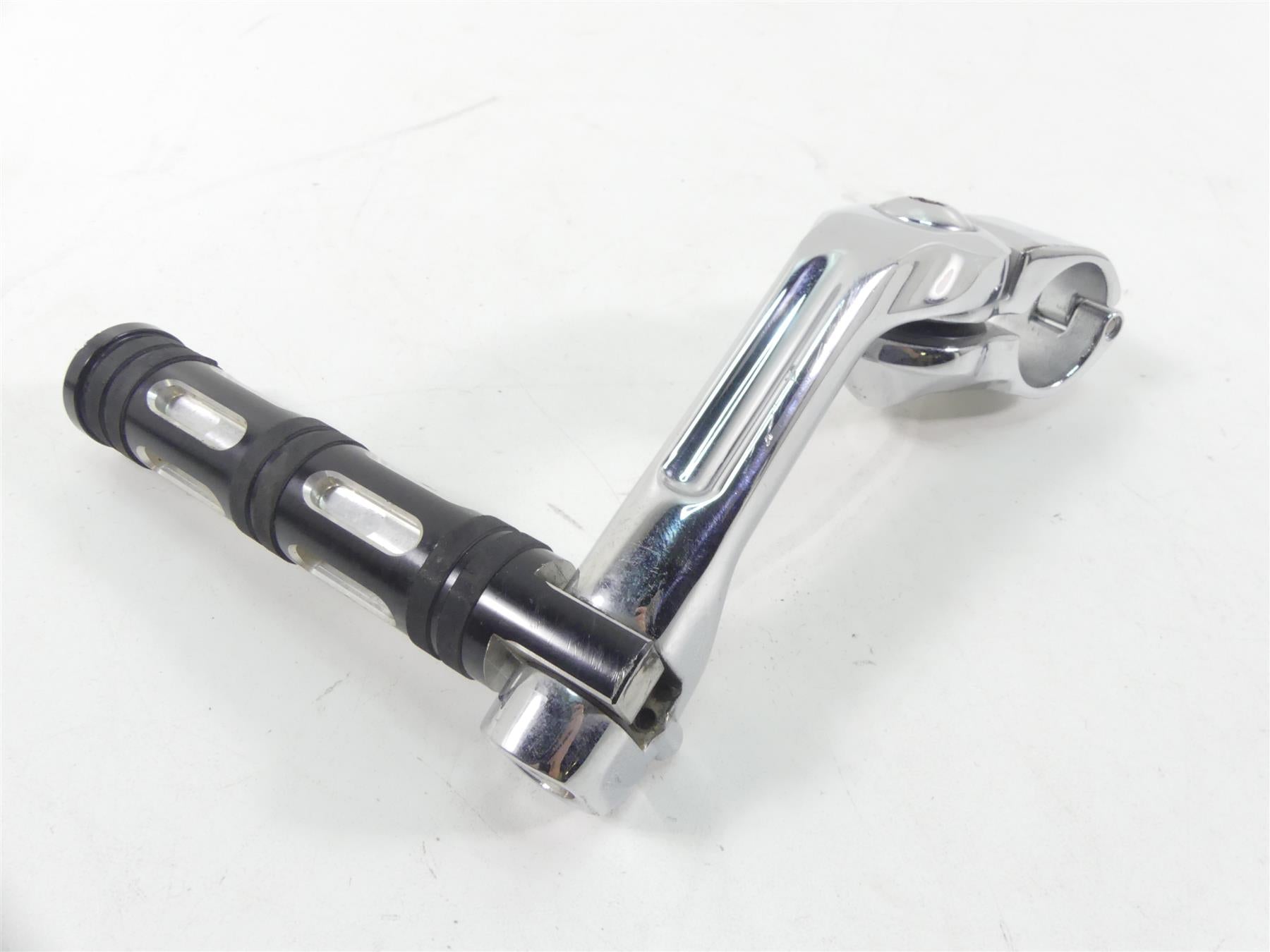 2019 Harley FLHC Softail Heritage Left Right Highway Foot Peg Set 50829-07A {{ shop.shopifyCountryName }} - Mototech271