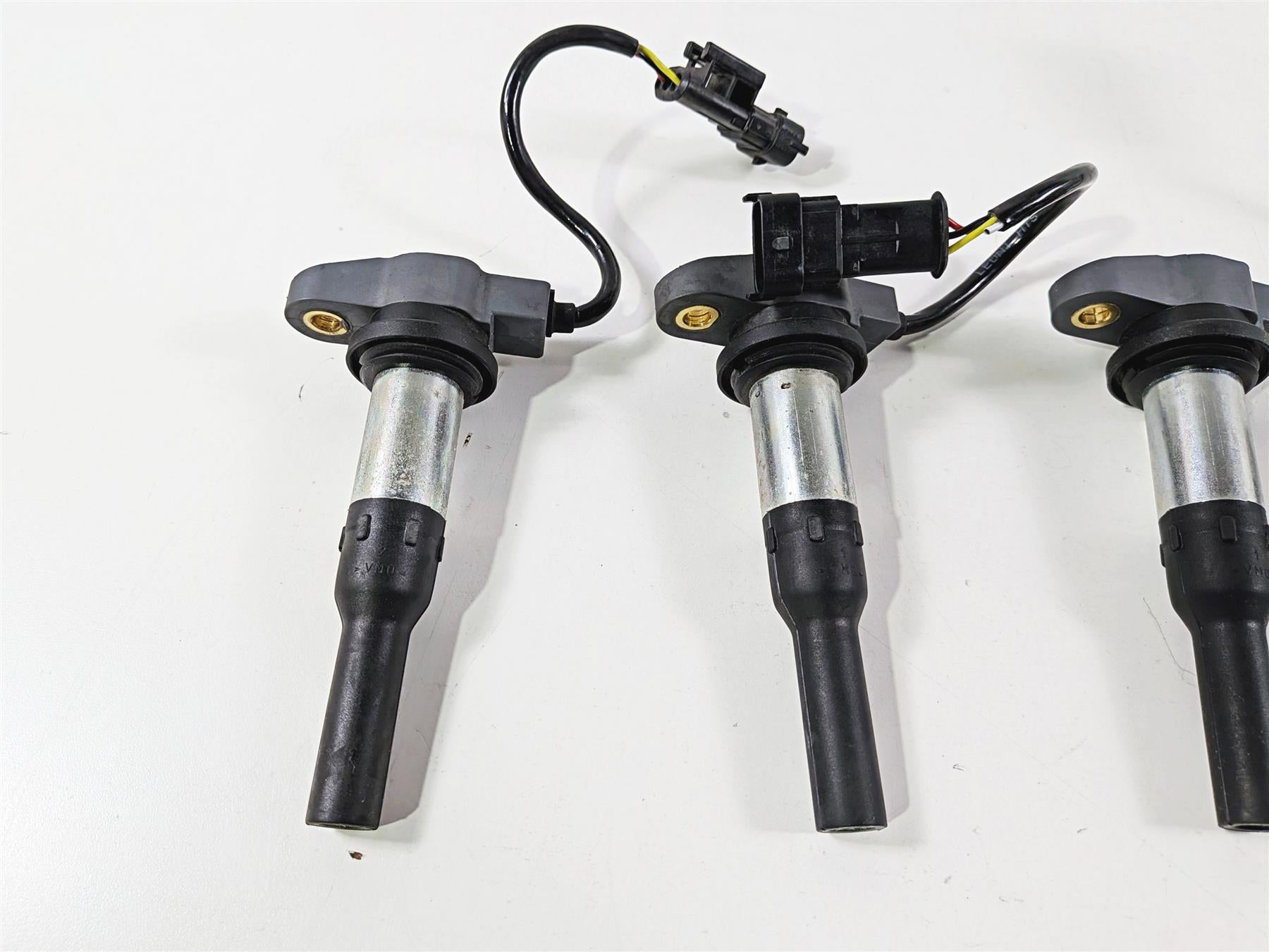 2023 Ducati Streetfighter V4 Set Of 4 Oem Eldor Ignition Coil Set 38010211D-Mototech271
