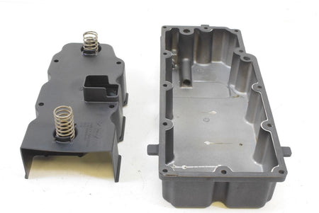 2002 Harley Touring FLHRI Road King Transmission Oil Pan Cover 62711-99 {{ shop.shopifyCountryName }} - Mototech271