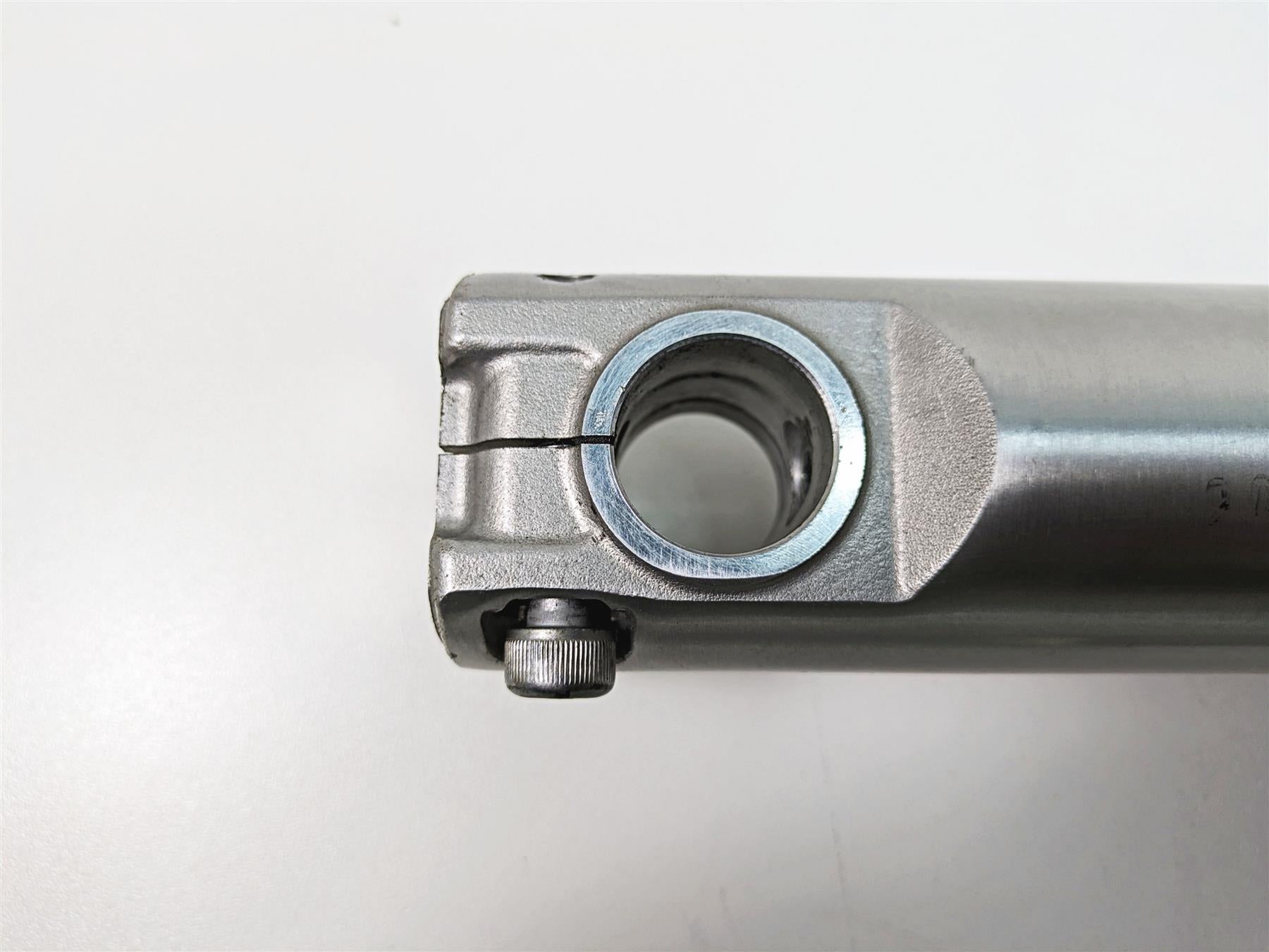 2006 Honda V-Twin VTX1300 R Straight Showa Front Fork Leg Set 41mm 51400-MEA-671 {{ shop.shopifyCountryName }} - Mototech271
