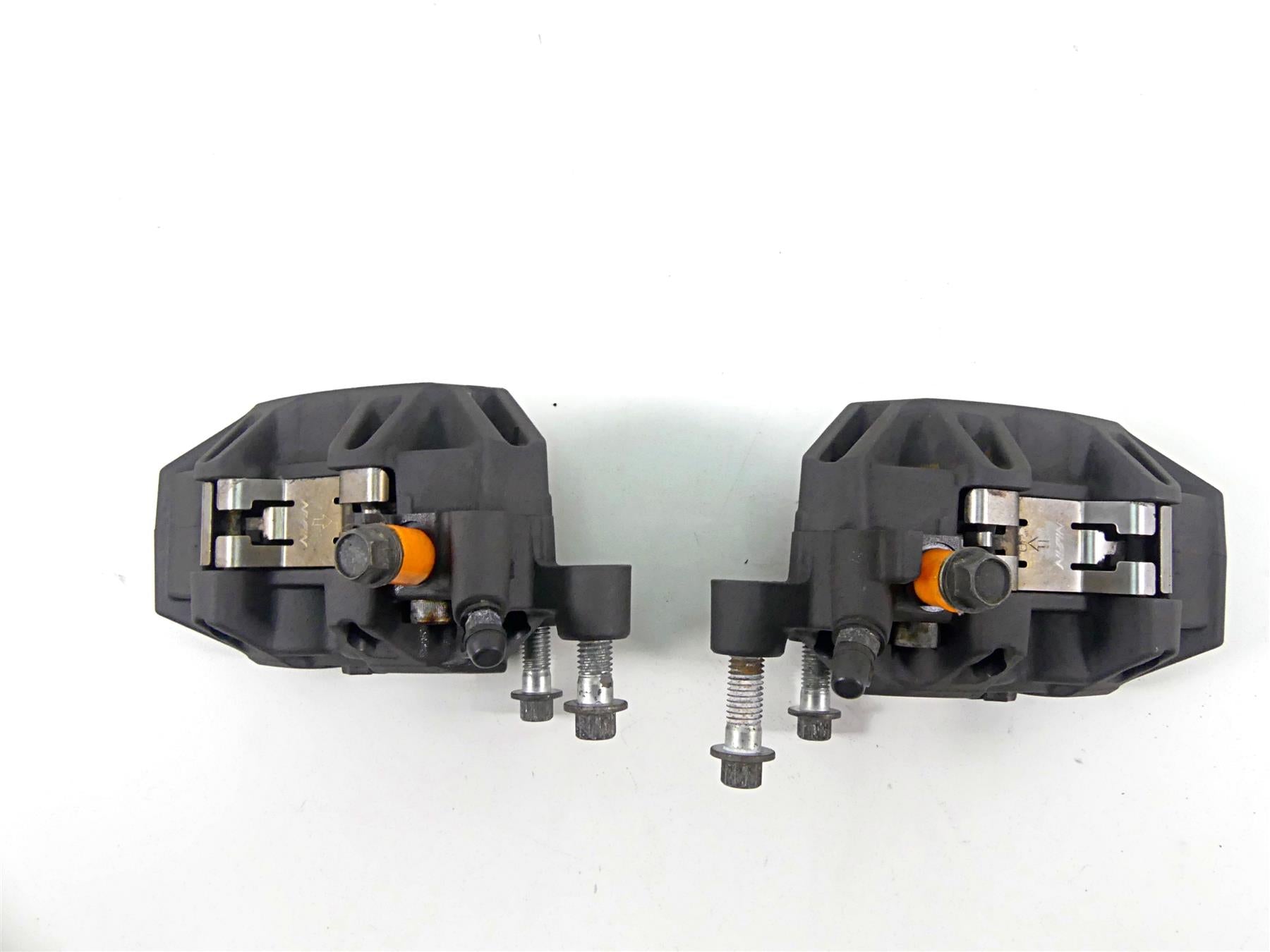 2009 Harley XR1200 Sportster Nissin Front Brake Caliper Set 42943-08 42944-08 {{ shop.shopifyCountryName }} - Mototech271
