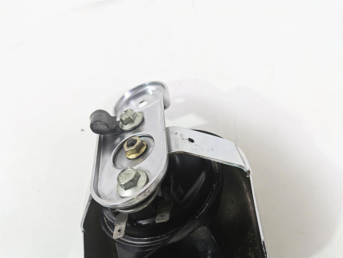 2007 Harley Touring FLHRSE CVO Road King Horn & Chrome Cover 61300478A {{ shop.shopifyCountryName }} - Mototech271