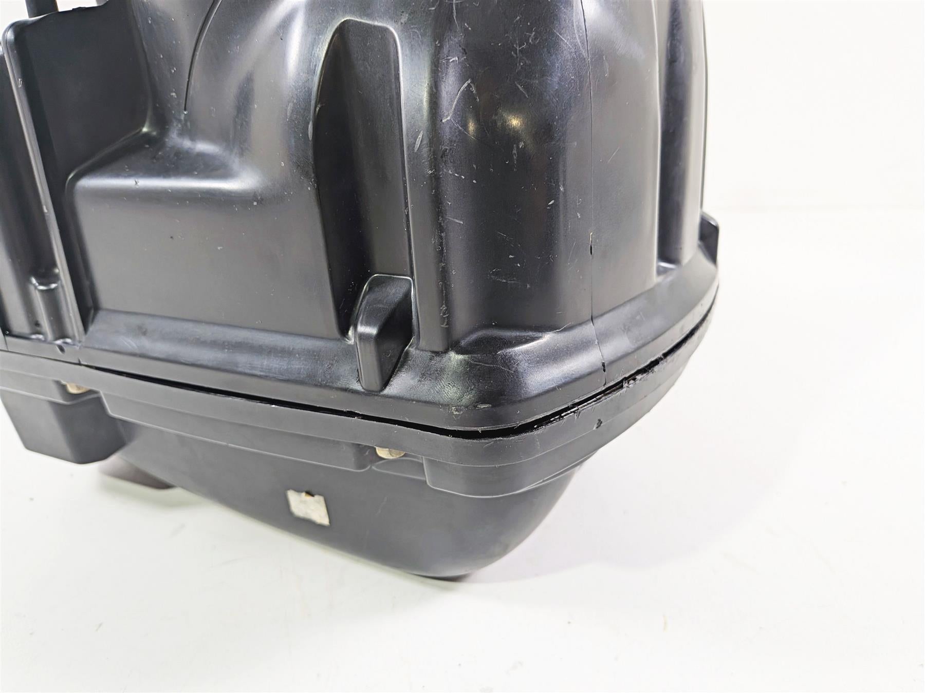 2017 Yamaha YXZ1000R EPS SS Air Cleaner Breather & All Tubes 2HC-E4411-01-00 {{ shop.shopifyCountryName }} - Mototech271