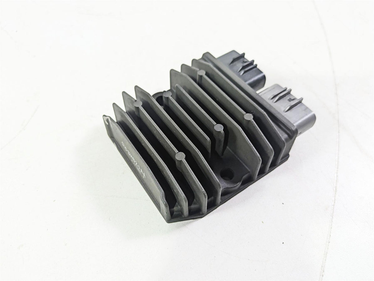 2015 Ducati Hypermotard 821 SP Rectifier Voltage Regulator SH821AA 54040321A {{ shop.shopifyCountryName }} - Mototech271
