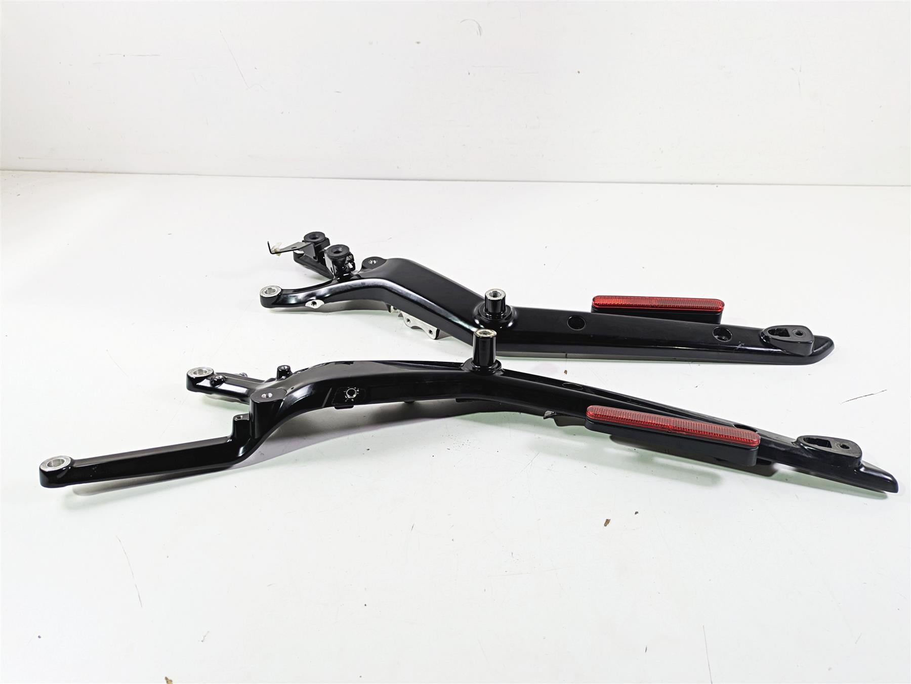 2024 Harley Sportster RH975 S Rear Fender Support Strut Set 47200749A 47200765A {{ shop.shopifyCountryName }} - Mototech271