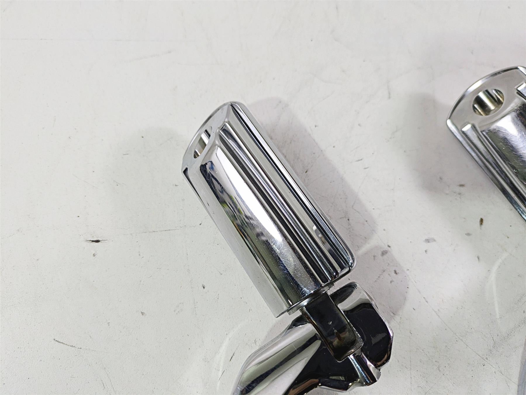 2011 Harley Touring FLHTCUSE CVO E-Glide Chrome Highway Foot Peg Rest Set {{ shop.shopifyCountryName }} - Mototech271