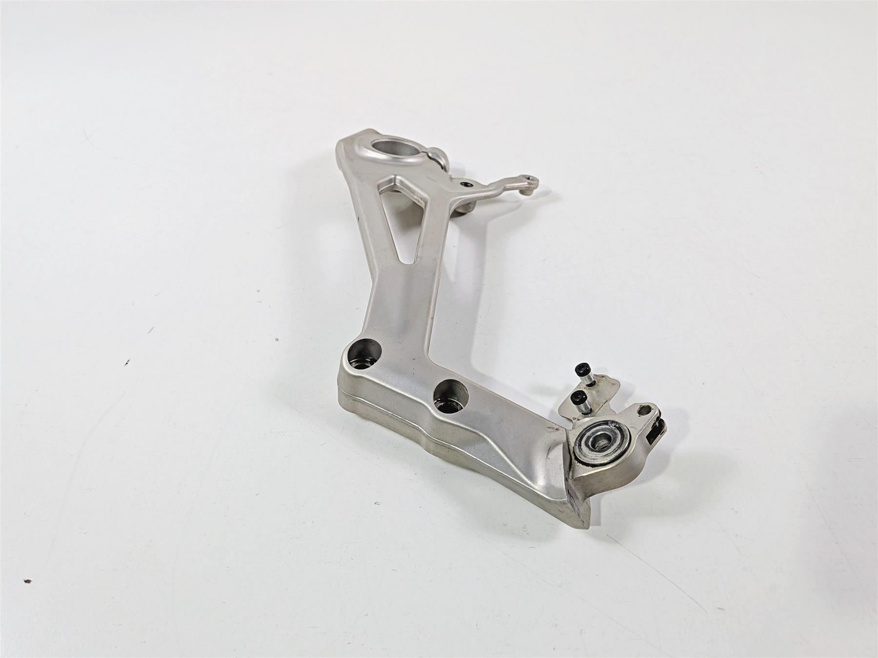 2019 Ducati Panigale V4S V4 S Corse Left Swingarm Frame To Peg Mount 8291G831BA {{ shop.shopifyCountryName }} - Mototech271