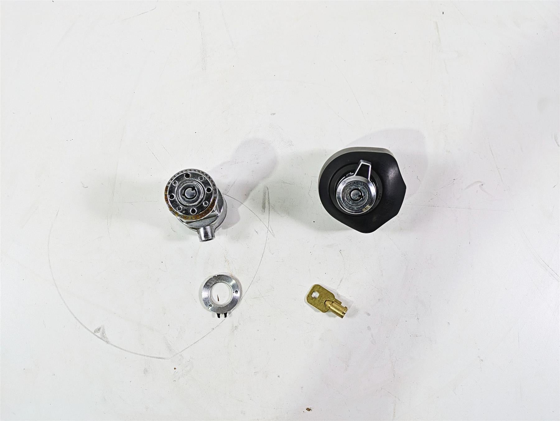 2016 Harley FXDL Dyna Low Rider Ignition Switch Key Lock Set 71475-06B {{ shop.shopifyCountryName }} - Mototech271