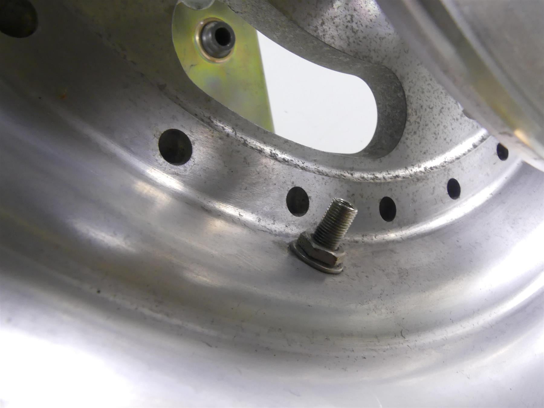 2009 Harley FXDF Dyna Fat Bob Straight 16x5 Slotted Rear Wheel Rim 40900179 {{ shop.shopifyCountryName }} - Mototech271