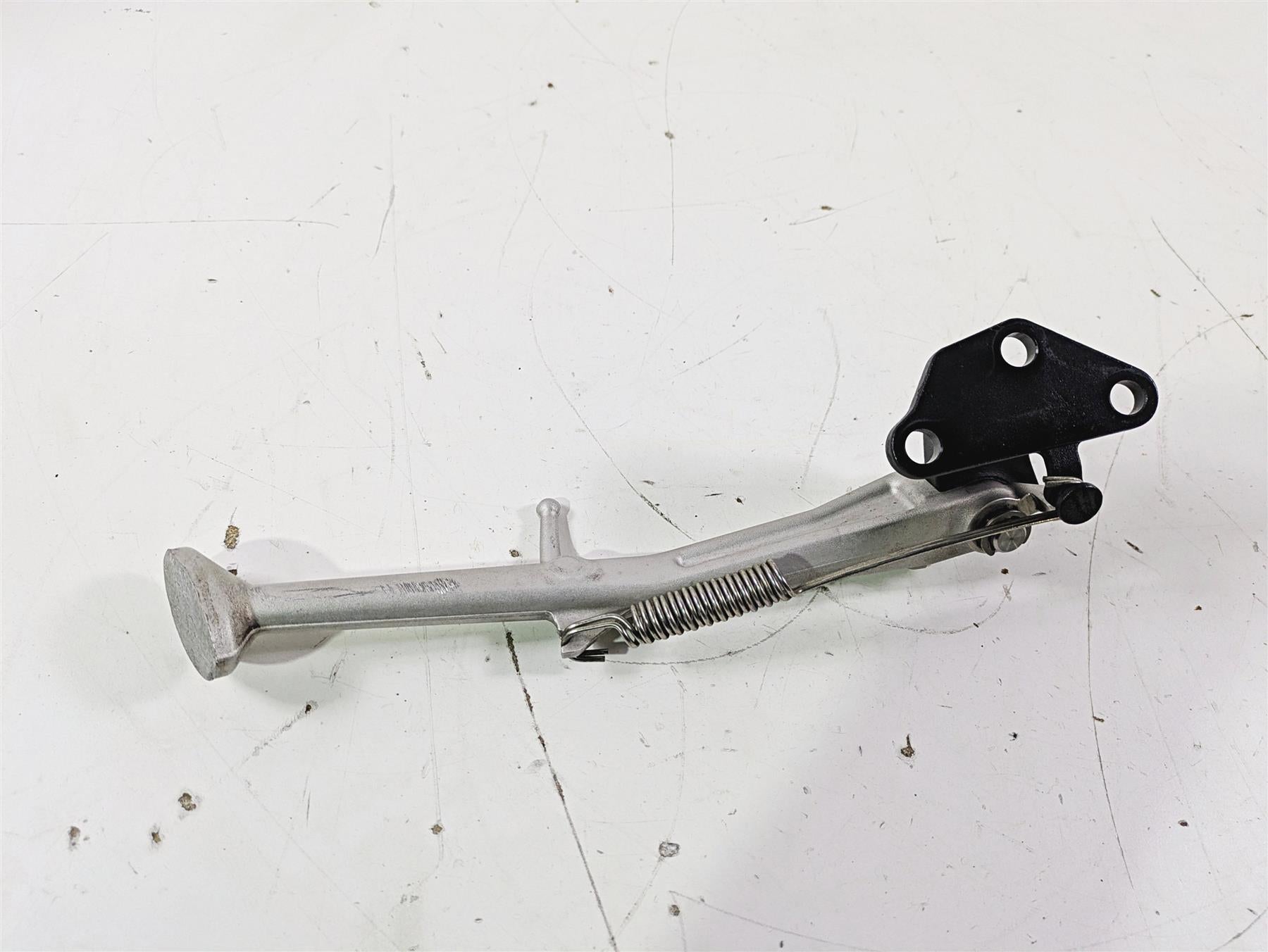 2019 Triumph Speed Triple RS 1050 Side Kickstand Kick Stand & Switch T2089733 {{ shop.shopifyCountryName }} - Mototech271