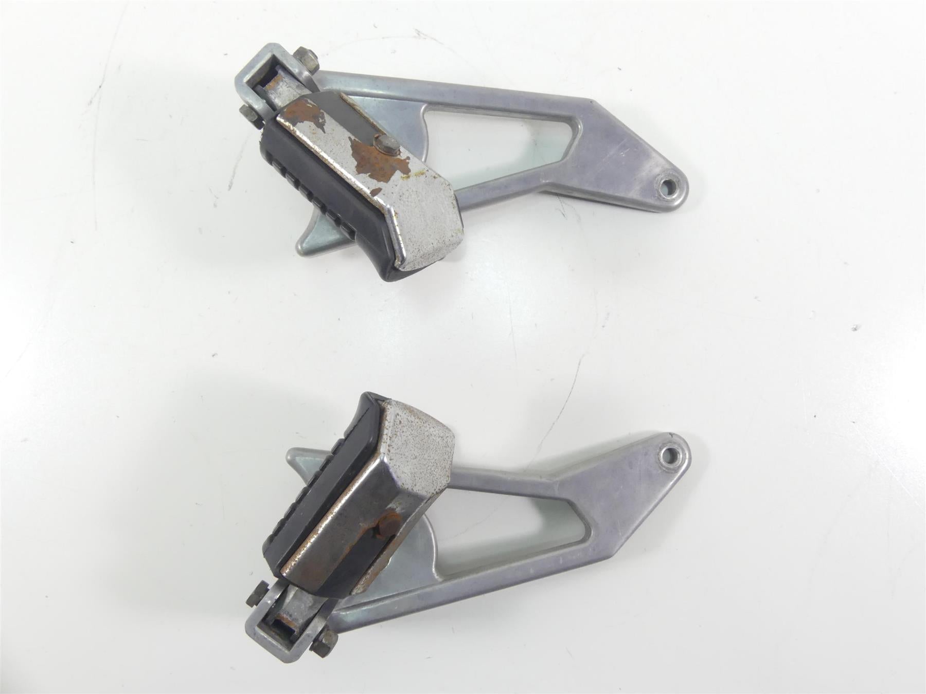 2001 Moto Guzzi California Sp 1100 Rear Footpegs + Brackets Set GU294435509 {{ shop.shopifyCountryName }} - Mototech271