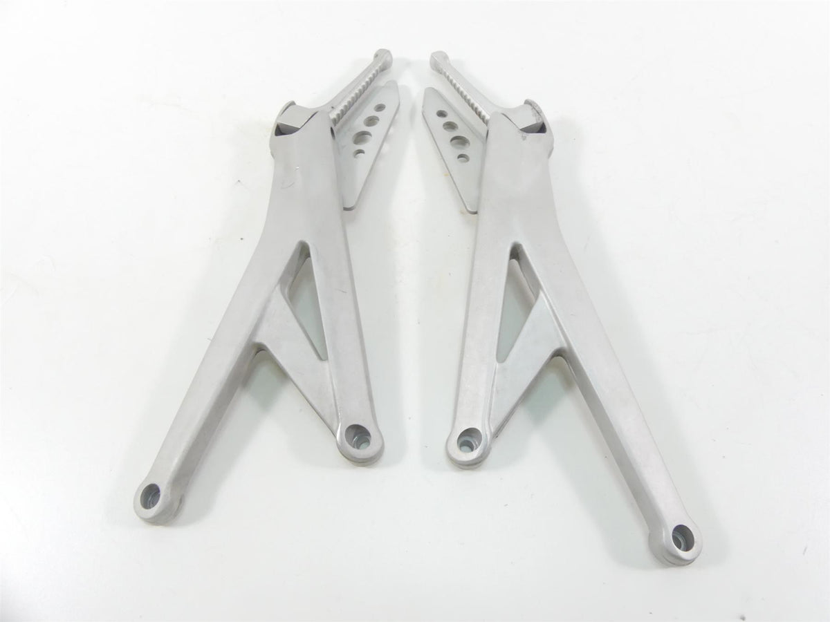 2005 Ducati Multistrada 1000S Rear Passenger Foot Peg Footpeg Set 82410801A {{ shop.shopifyCountryName }} - Mototech271