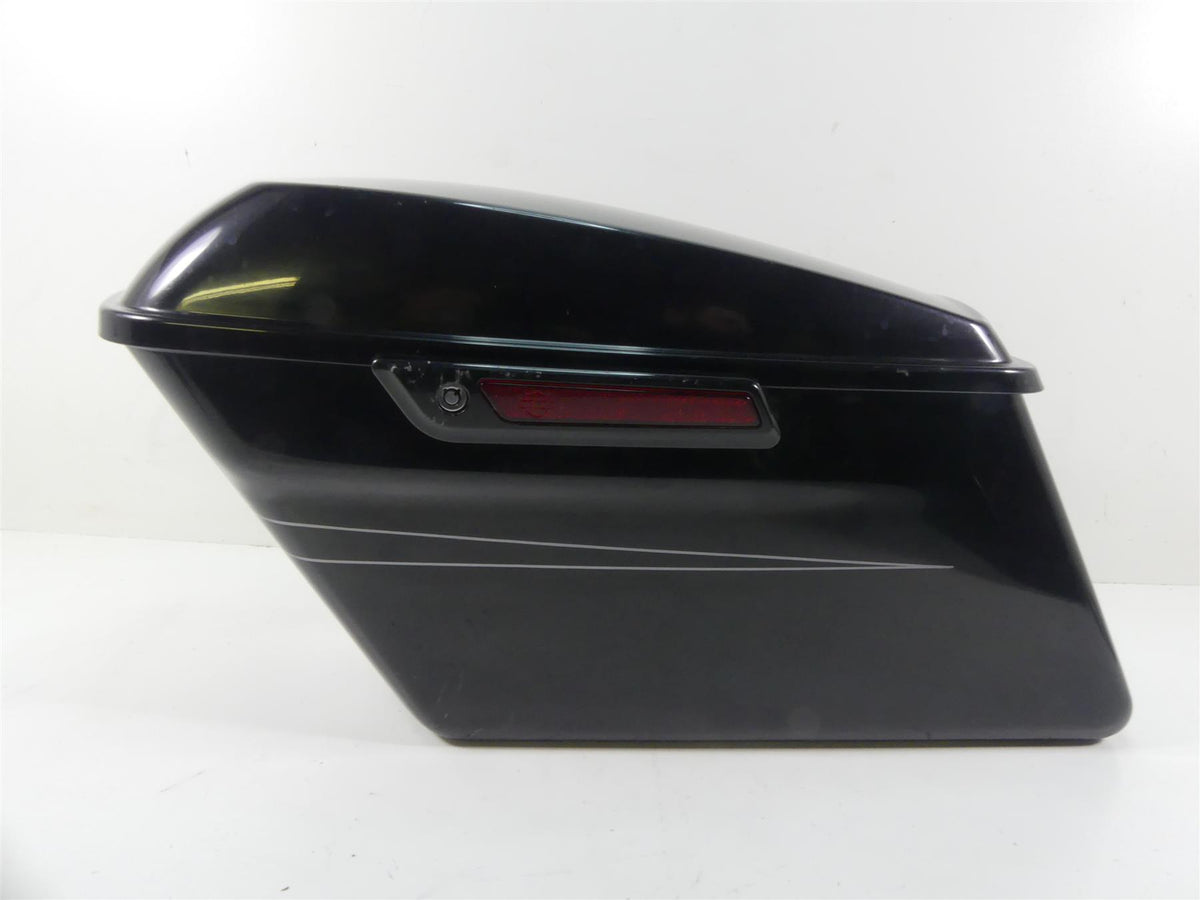 2014 Harley Touring FLHXS Street Glide Sp Left Saddlebag Saddle Bag 90200414 {{ shop.shopifyCountryName }} - Mototech271
