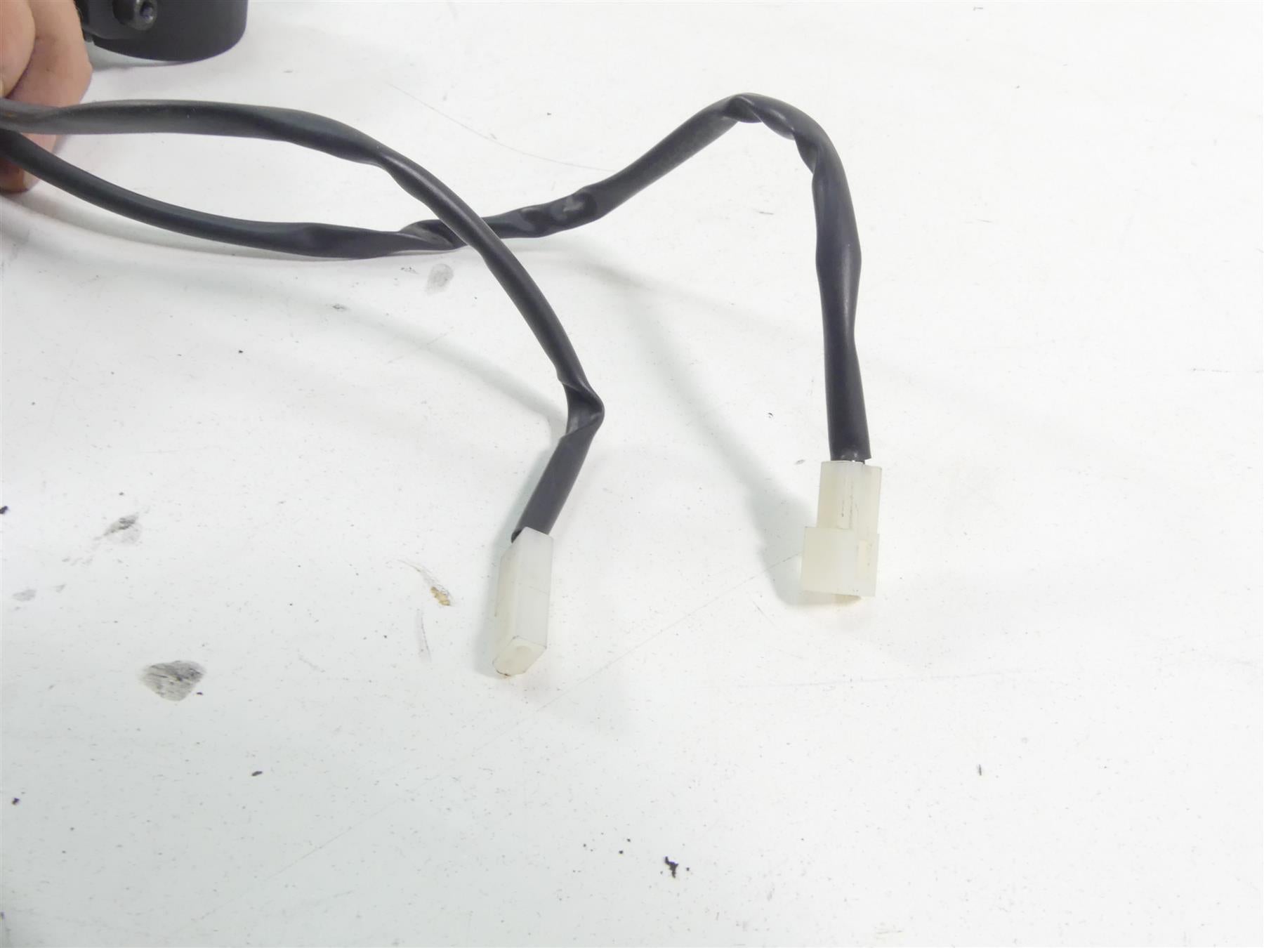 2019 Moto Guzzi V7 III Stone 750 Front Blinker Turn Signal Set 2D000261 2D000262 {{ shop.shopifyCountryName }} - Mototech271