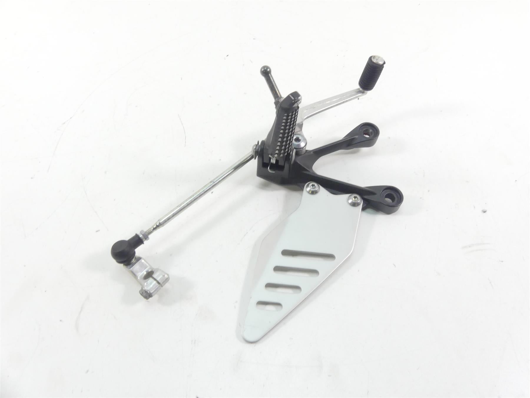2013 Kawasaki ZX636 ZX6R Ninja Left Footpeg Foot Peg Shifter Set 35063-0160-18R {{ shop.shopifyCountryName }} - Mototech271