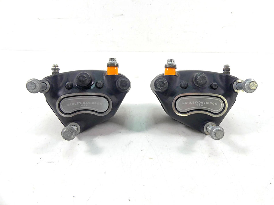 2004 Harley Touring FLHTCUI Electra Glide Front Brake Caliper Set 44023-00C {{ shop.shopifyCountryName }} - Mototech271