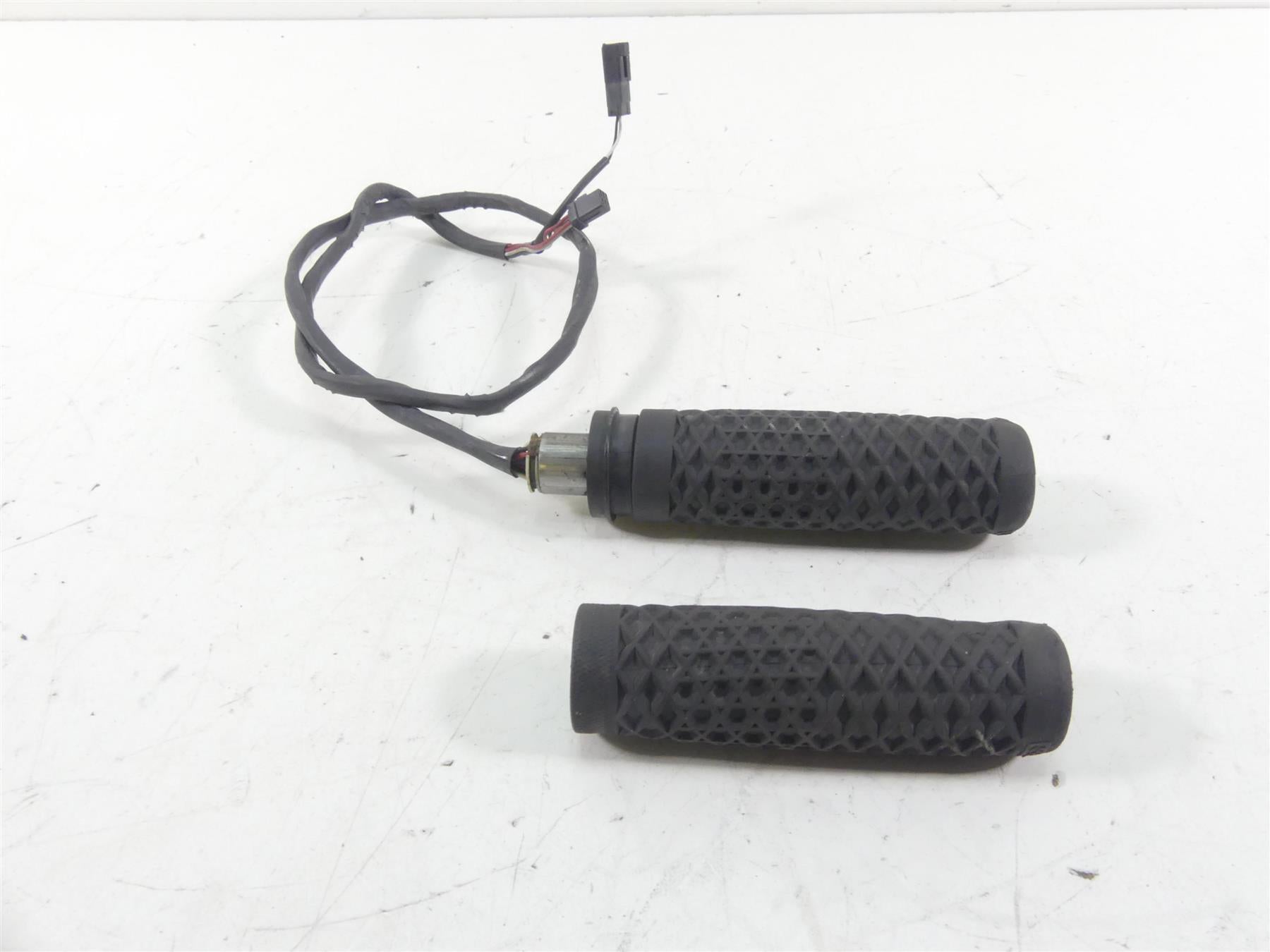 2019 Harley Softail FXBB Street Bob Ride Fly By Wire Throttle Sensor 32700094A