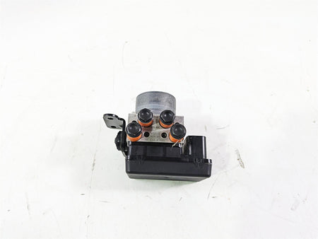2018 Ducati Hypermotard 939 SP Abs Brake Pump Module Unit 54240402A {{ shop.shopifyCountryName }} - Mototech271