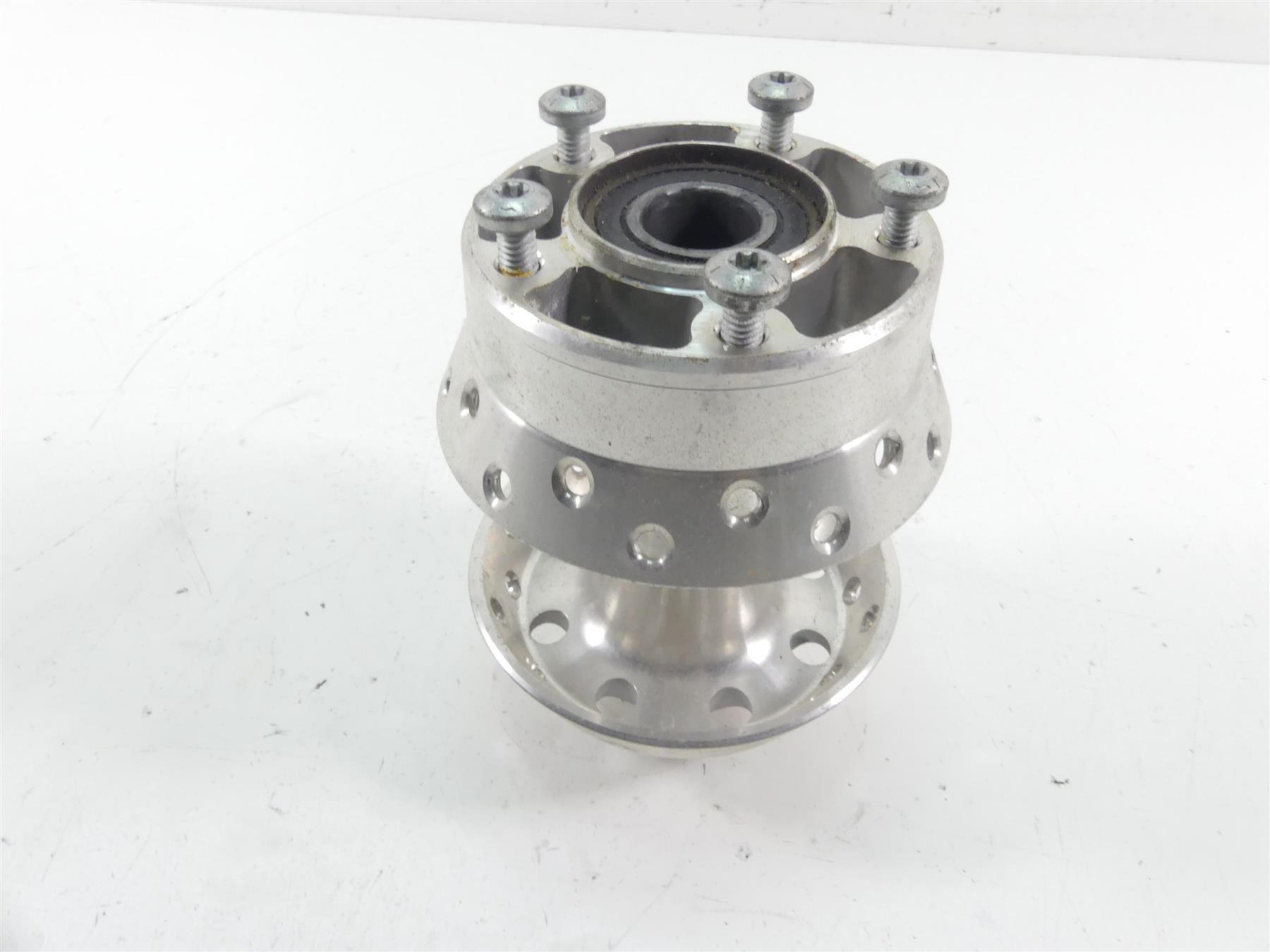 2010 Harley FXDWG Dyna Wide Glide Front Hub Wheel Rim 25mm 41325-10 {{ shop.shopifyCountryName }} - Mototech271