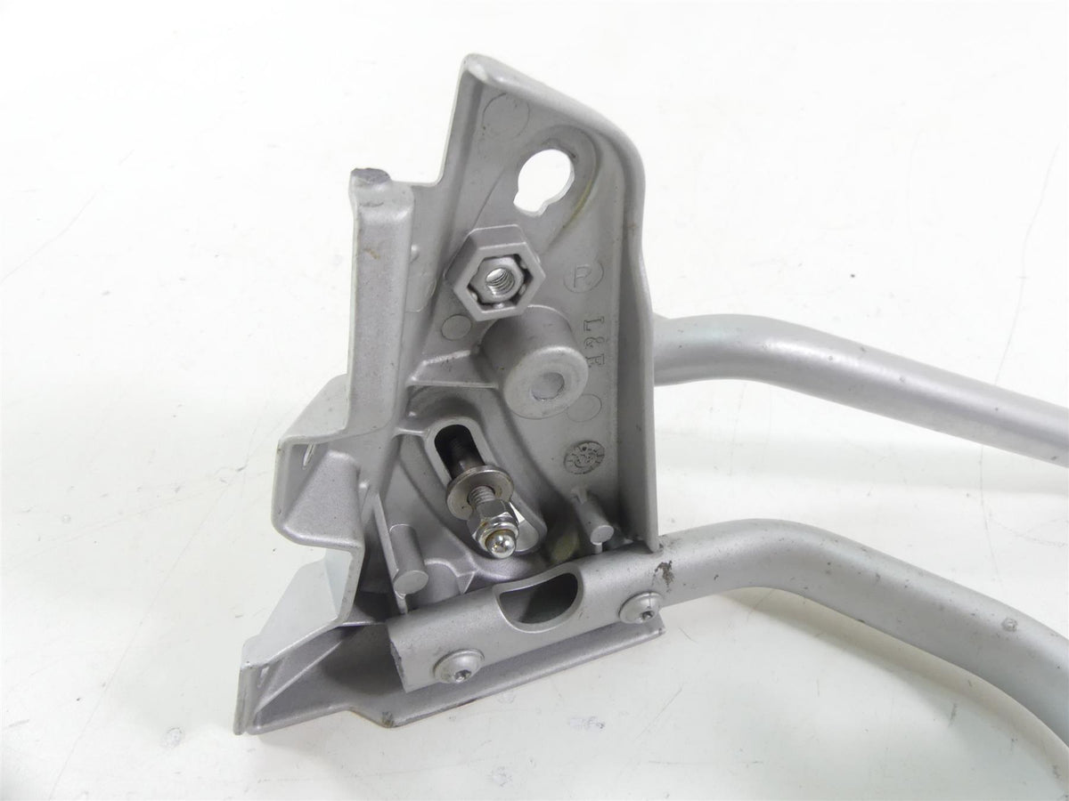 2009 BMW R1200GS K25 Windshield Mount Headlight Support Bracket 46637702712 {{ shop.shopifyCountryName }} - Mototech271