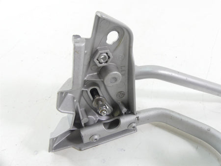 2009 BMW R1200GS K25 Windshield Mount Headlight Support Bracket 46637702712 {{ shop.shopifyCountryName }} - Mototech271