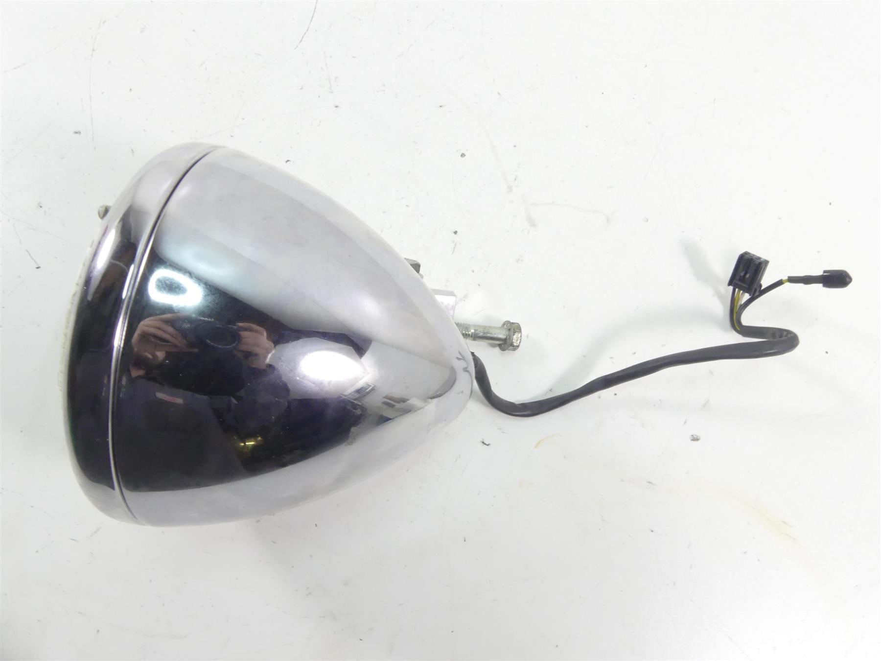 2004 Harley Softail FXSTD SE CVO Deuce Oem Headlight Head Light Lamp 69715-05A {{ shop.shopifyCountryName }} - Mototech271