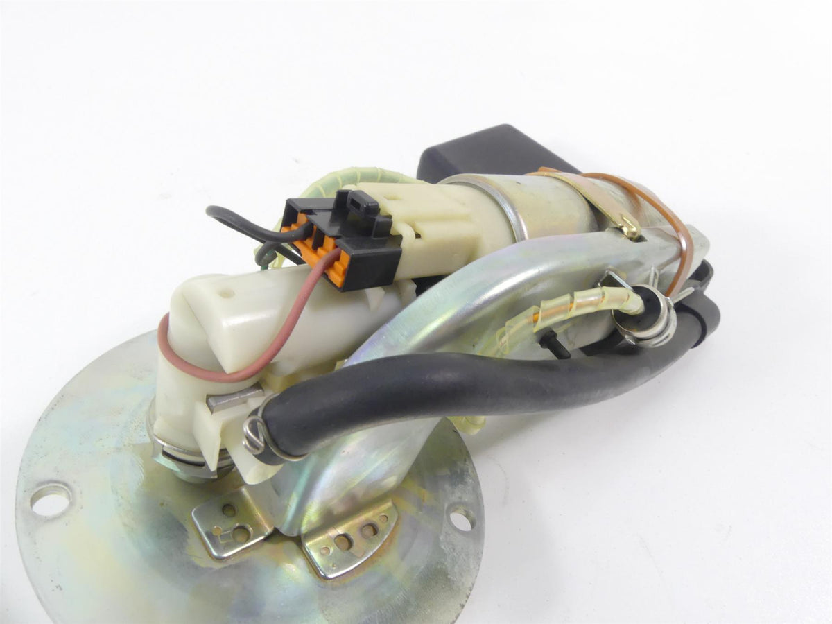 2007 Suzuki M109R VZR1800 Boulevard Fuel Gas Petrol Pump -Tested 15100-48G11 {{ shop.shopifyCountryName }} - Mototech271