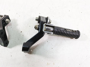 1997 Kawasaki VN1500 Vulcan Rear Passenger Footpeg Set 35011-1346 35011-1347