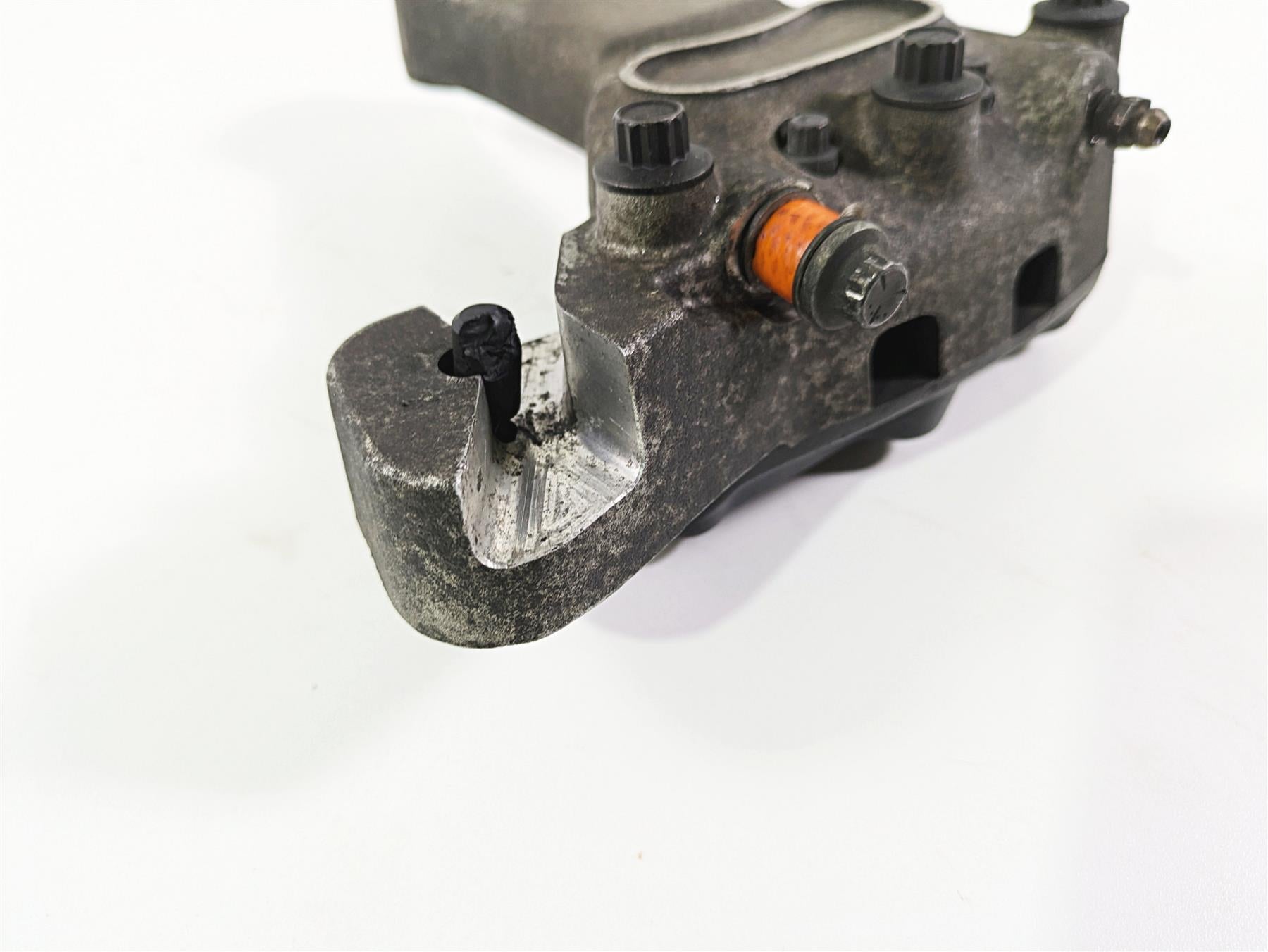 2005 Harley Touring FLHRI Road King Rear Brake Caliper 1" 44080-02C {{ shop.shopifyCountryName }} - Mototech271