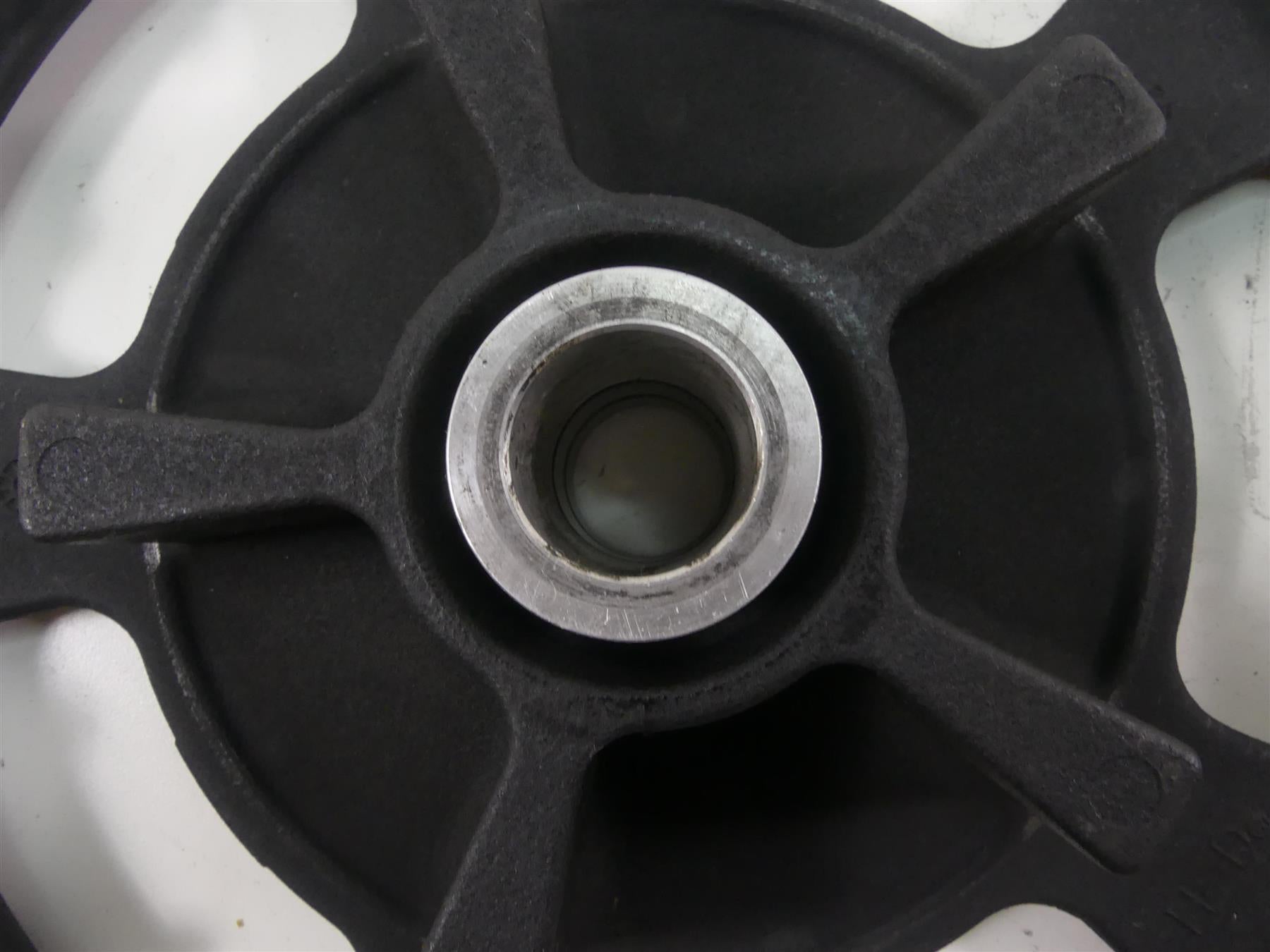 2011 Harley Touring FLTRU Road Glide Rear Drive Belt Sprocket 68T 1" 37781-09 {{ shop.shopifyCountryName }} - Mototech271