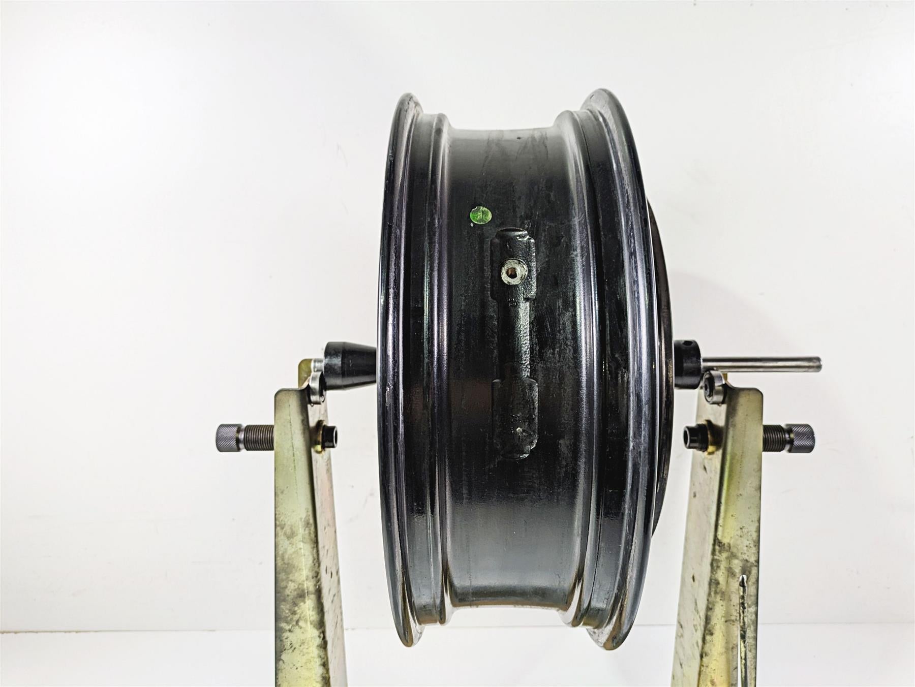 2016 Indian Chief Classic Straight 16x5 Rear Wheel Rim 1522506 {{ shop.shopifyCountryName }} - Mototech271