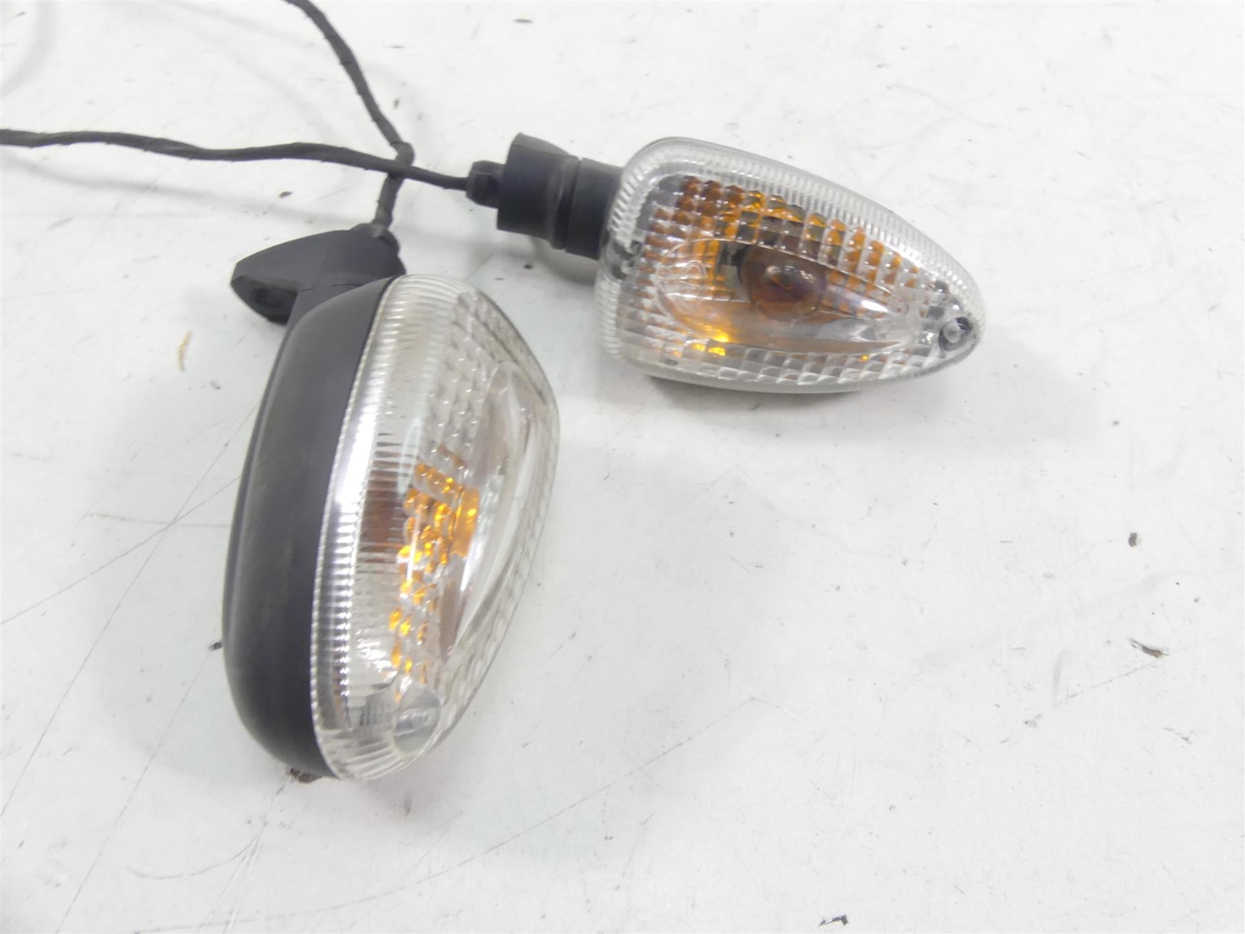 2008 BMW R1200GS K25 Rear Blinker Turn Signal Indicator Set 63137684528 {{ shop.shopifyCountryName }} - Mototech271