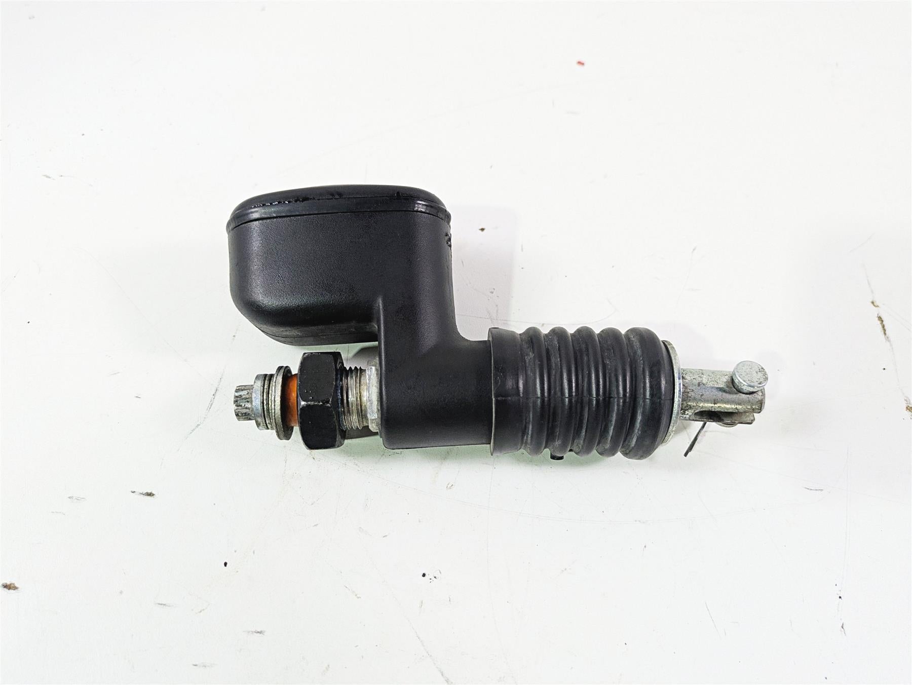 2014 Harley FLS Softail Slim Rear Brake Master Cylinder 41767-05E {{ shop.shopifyCountryName }} - Mototech271