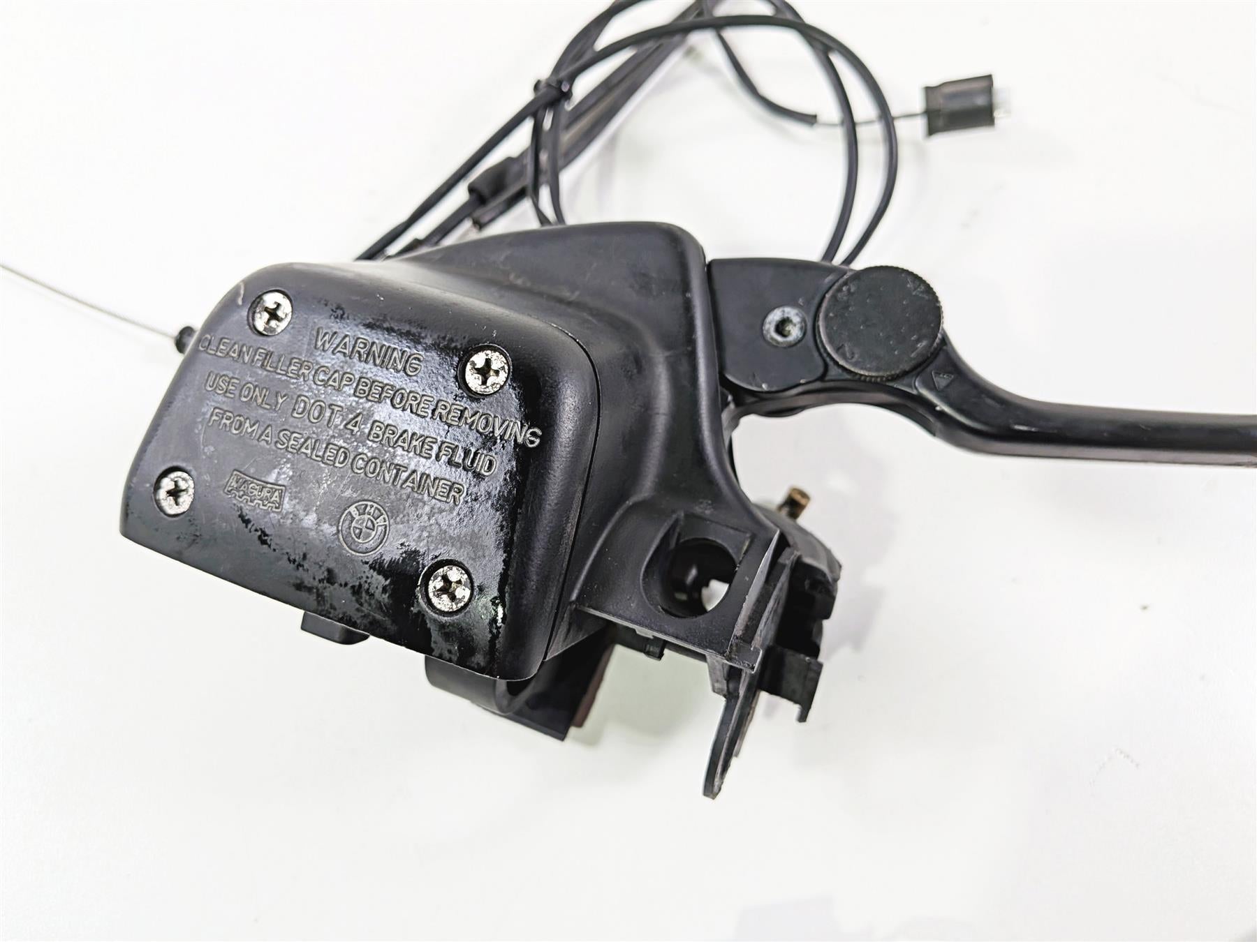 2002 BMW K1200LT 89V3 Front Brake Master Cylinder & Cables 32727710201 {{ shop.shopifyCountryName }} - Mototech271
