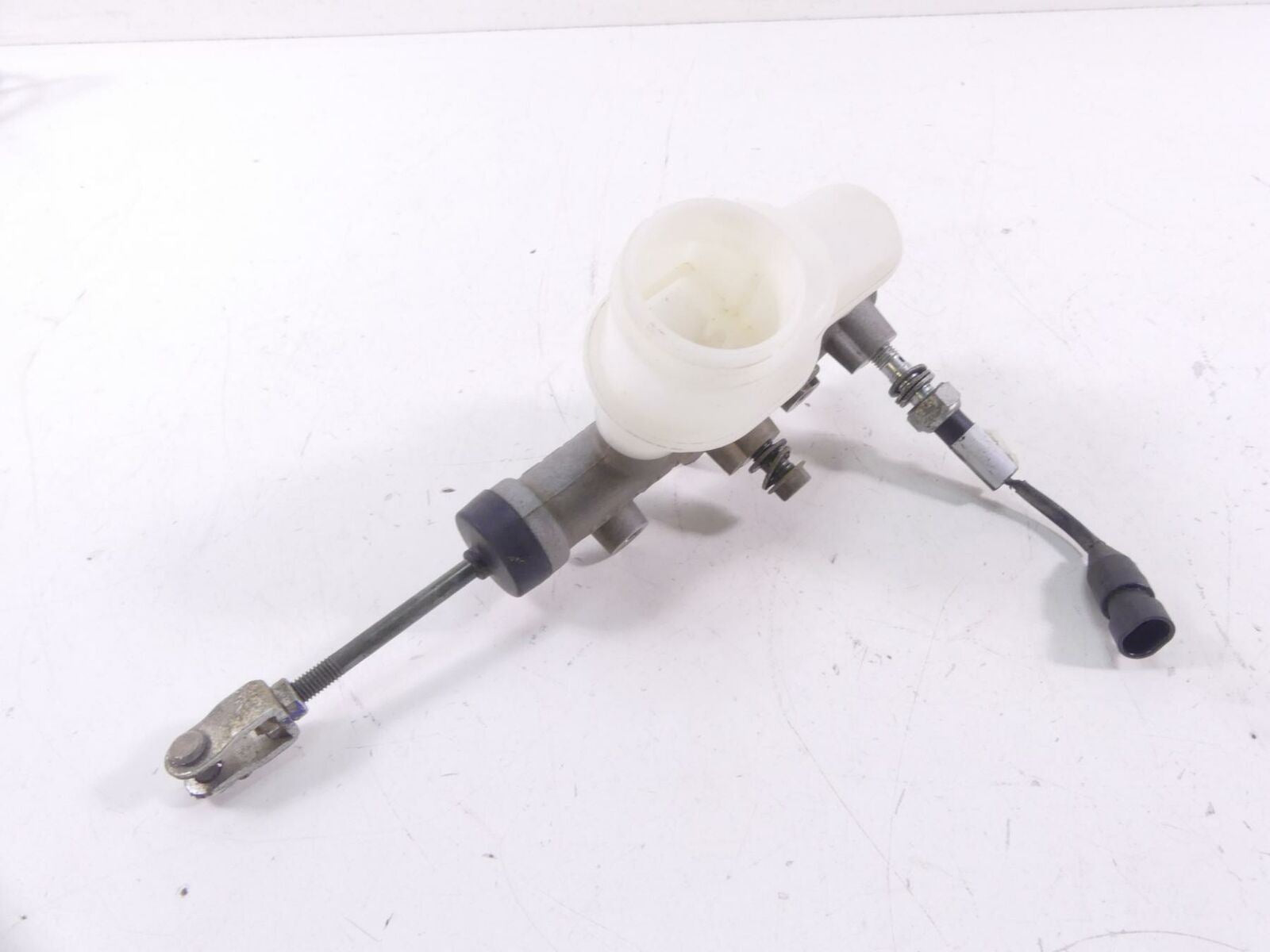2018 Polaris RZR1000 EPS XP HL Main Brake Master Cylinder 1911982 {{ shop.shopifyCountryName }} - Mototech271