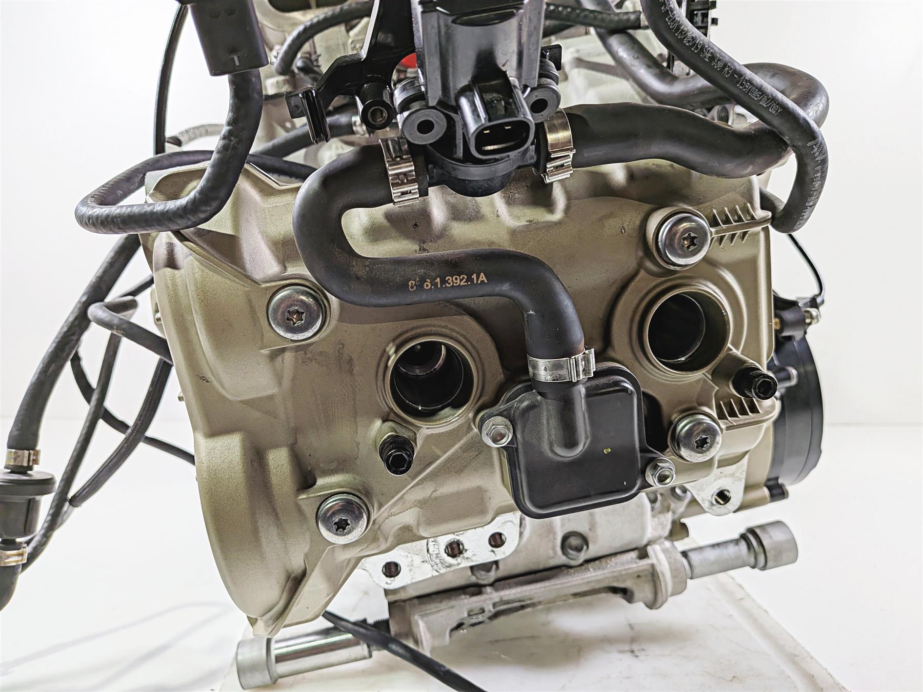2019 Ducati Panigale V4S V4 S Corse Running Engine Motor 1K - Ducabike Clutch {{ shop.shopifyCountryName }} - Mototech271