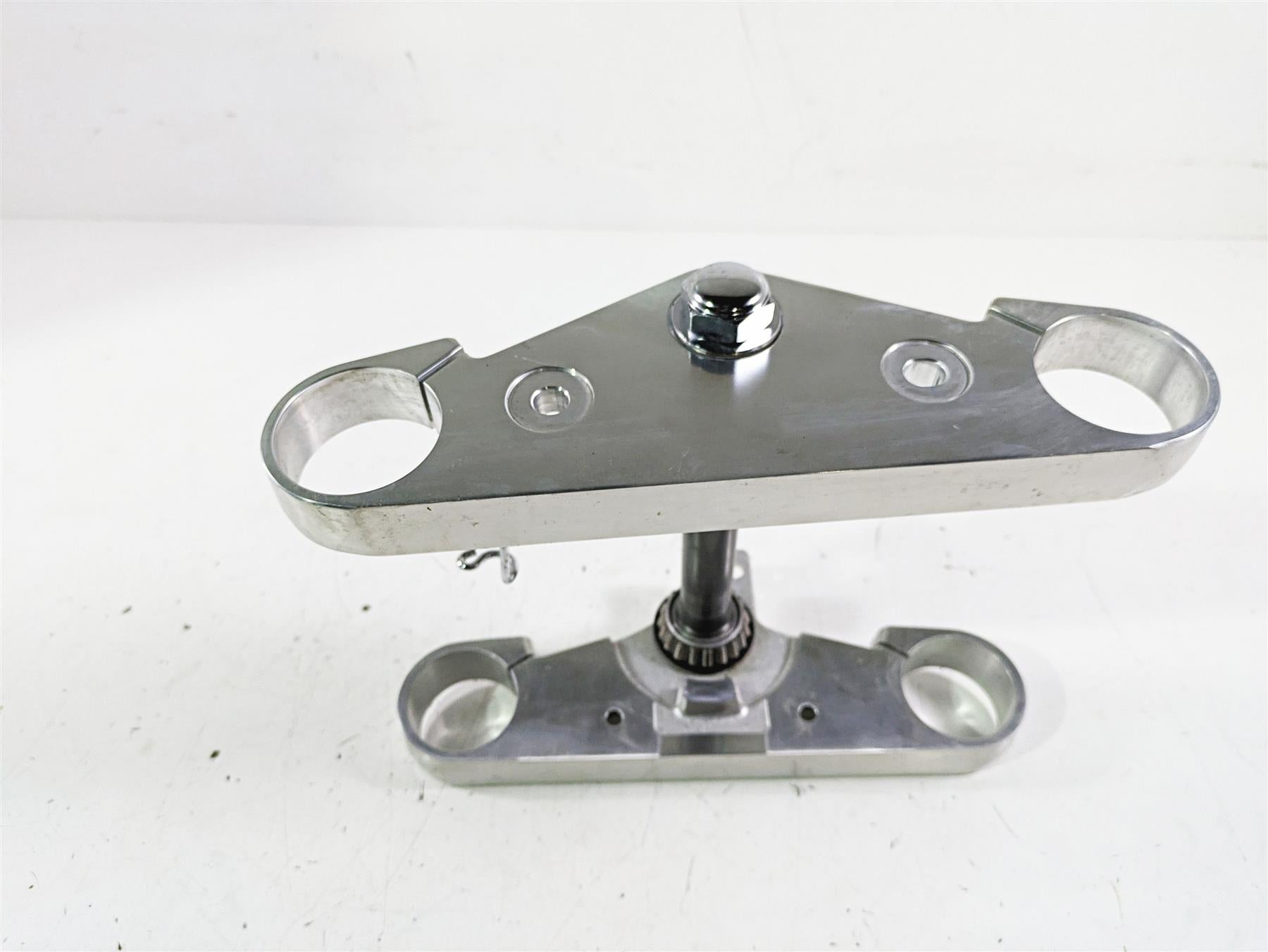 2002 Honda VTX1800 Retro Upper & Lower Triple Tree Set 53230-MCV-000 {{ shop.shopifyCountryName }} - Mototech271