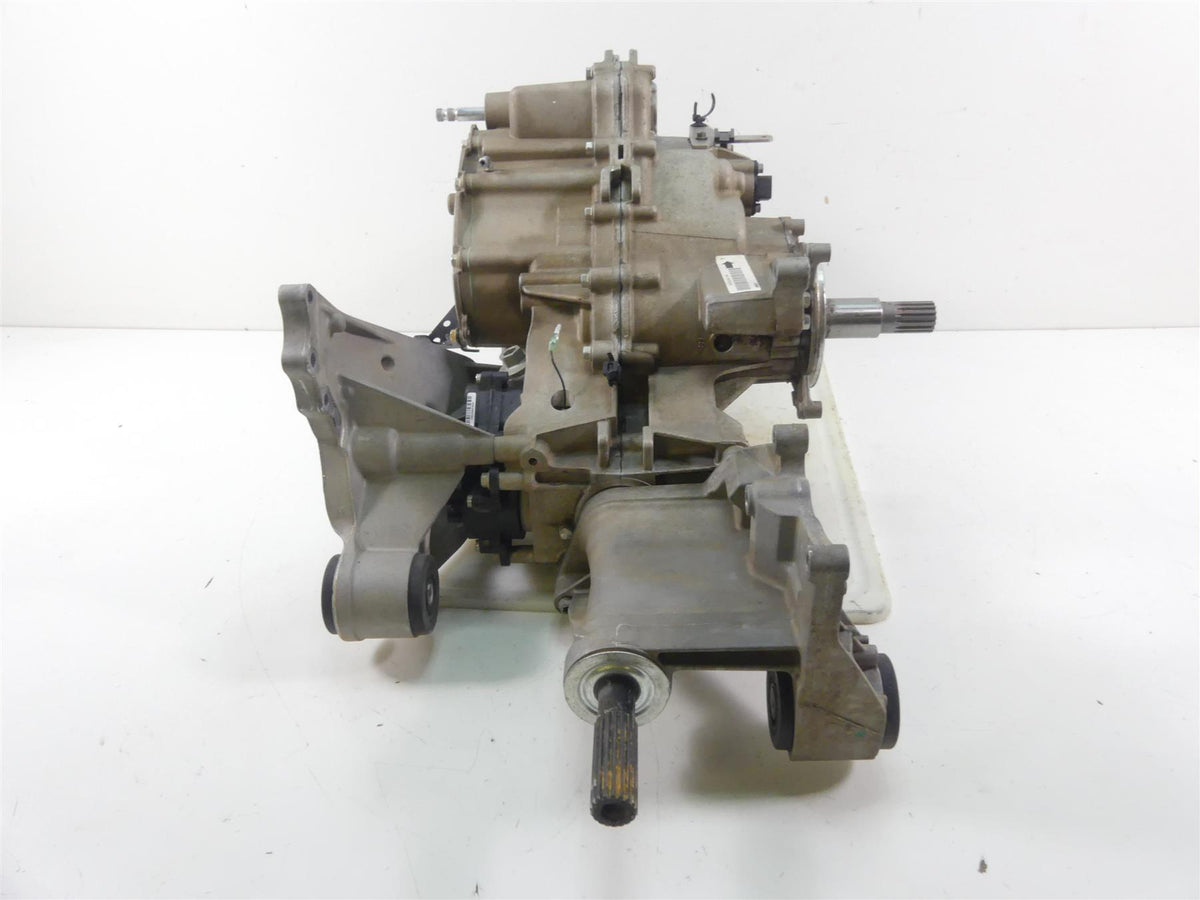 2017 Can Am Maverick X3 XDS Turbo R Transmission Tranny Gear Box - 3K 420686501 {{ shop.shopifyCountryName }} - Mototech271