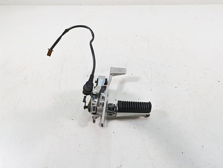 2002 Yamaha FZ1 FZS1000 Fazer Right Rider Footpeg & Brake Pedal 5LV-27443-01-00 {{ shop.shopifyCountryName }} - Mototech271